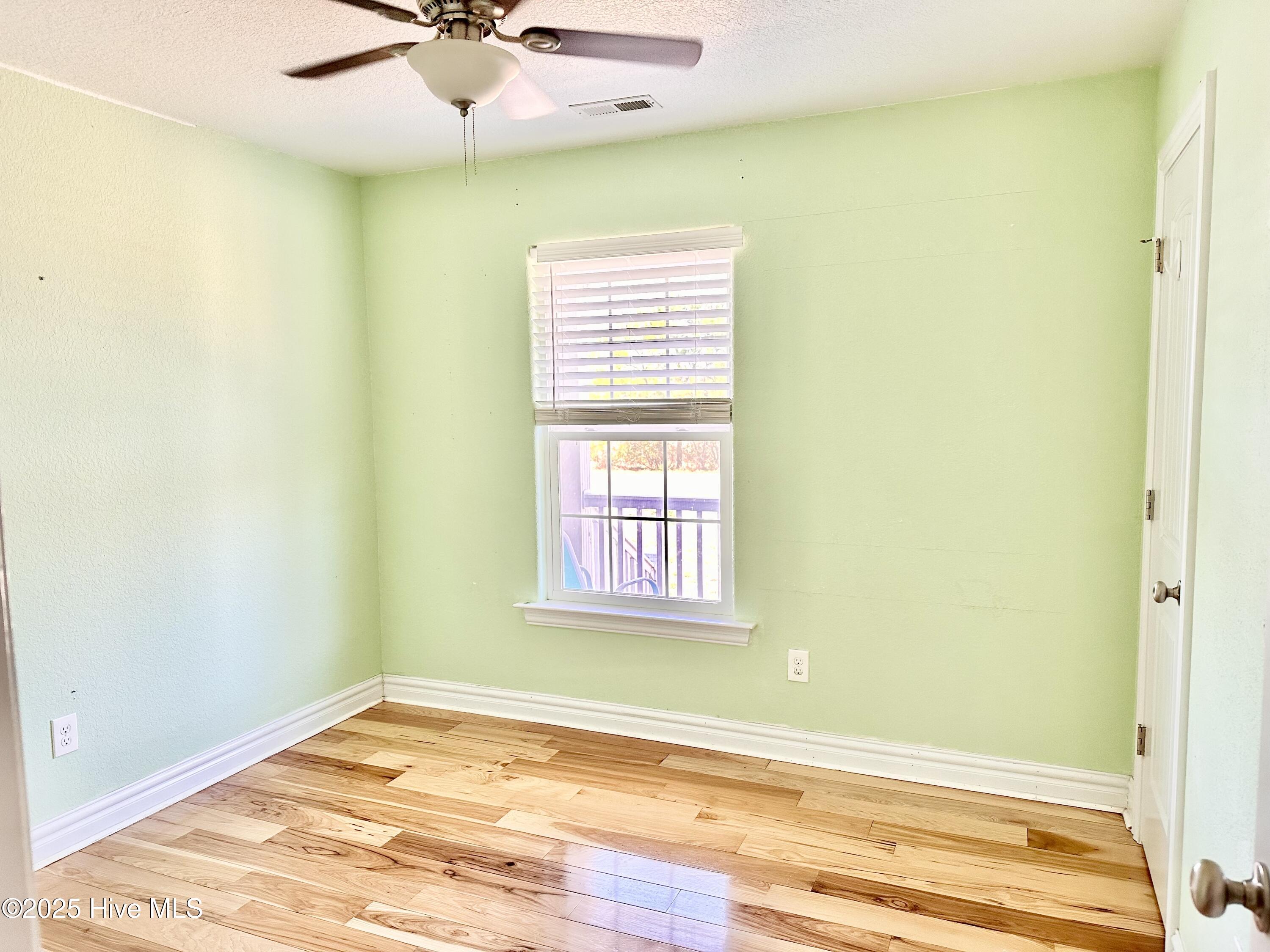 107 Clearwood Drive Property Photo 33