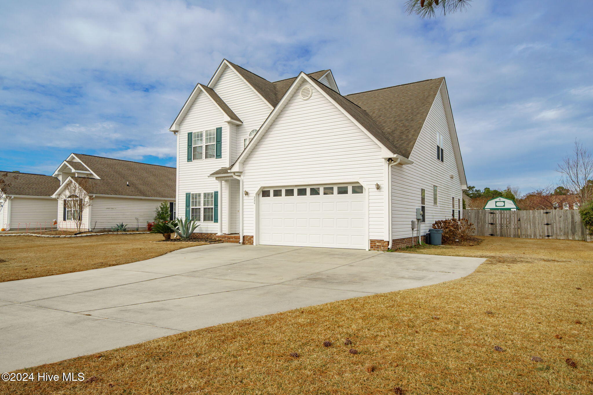 224 Hickory Shores Drive Property Photo 9