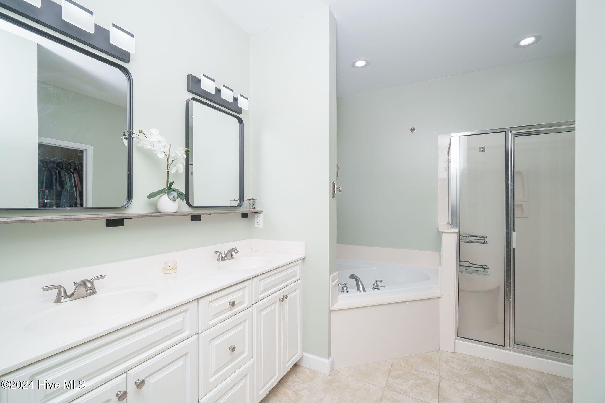 224 Hickory Shores Drive Property Photo 19