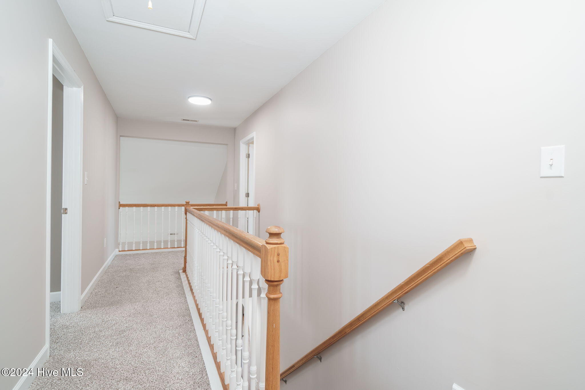 224 Hickory Shores Drive Property Photo 30