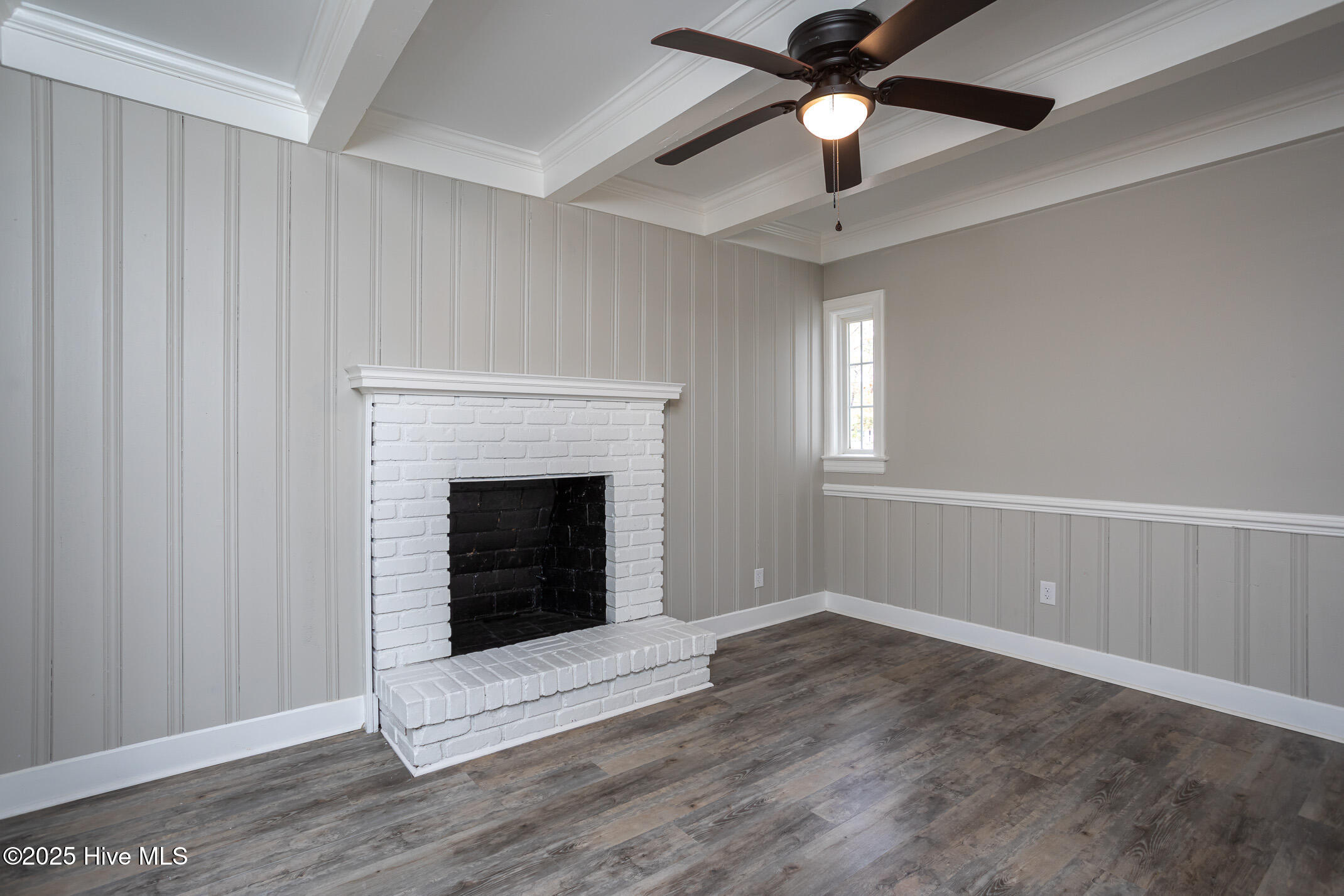 925 Redgate Avenue Property Photo 17