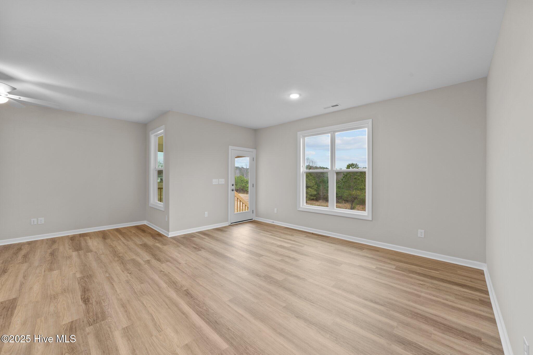 115 Brookhaven Drive Property Photo 7