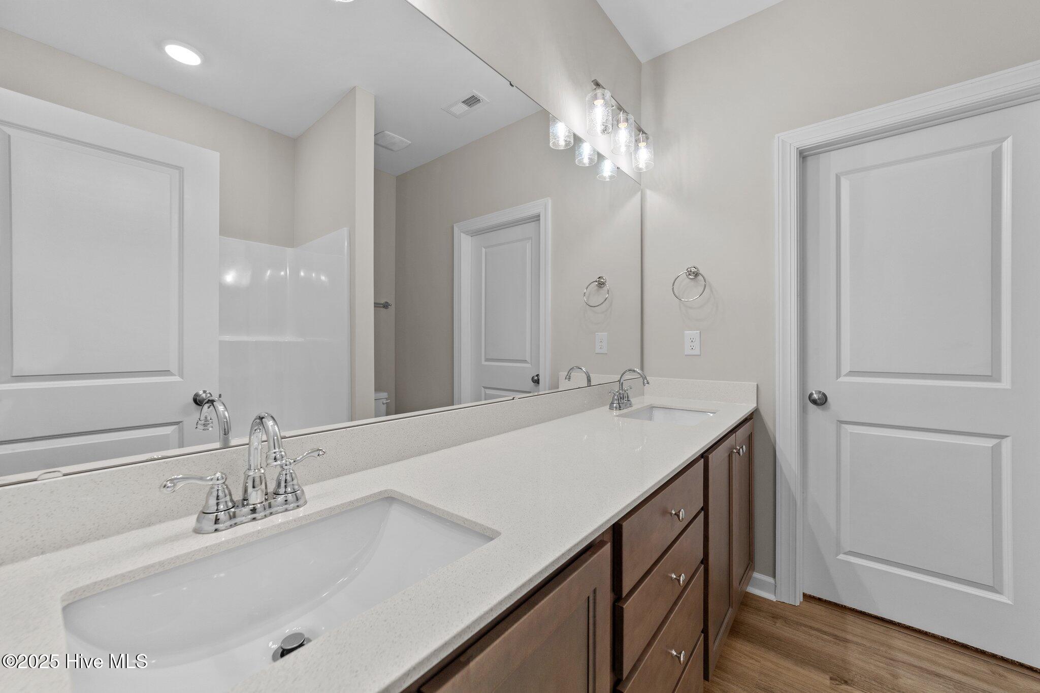 115 Brookhaven Drive Property Photo 13