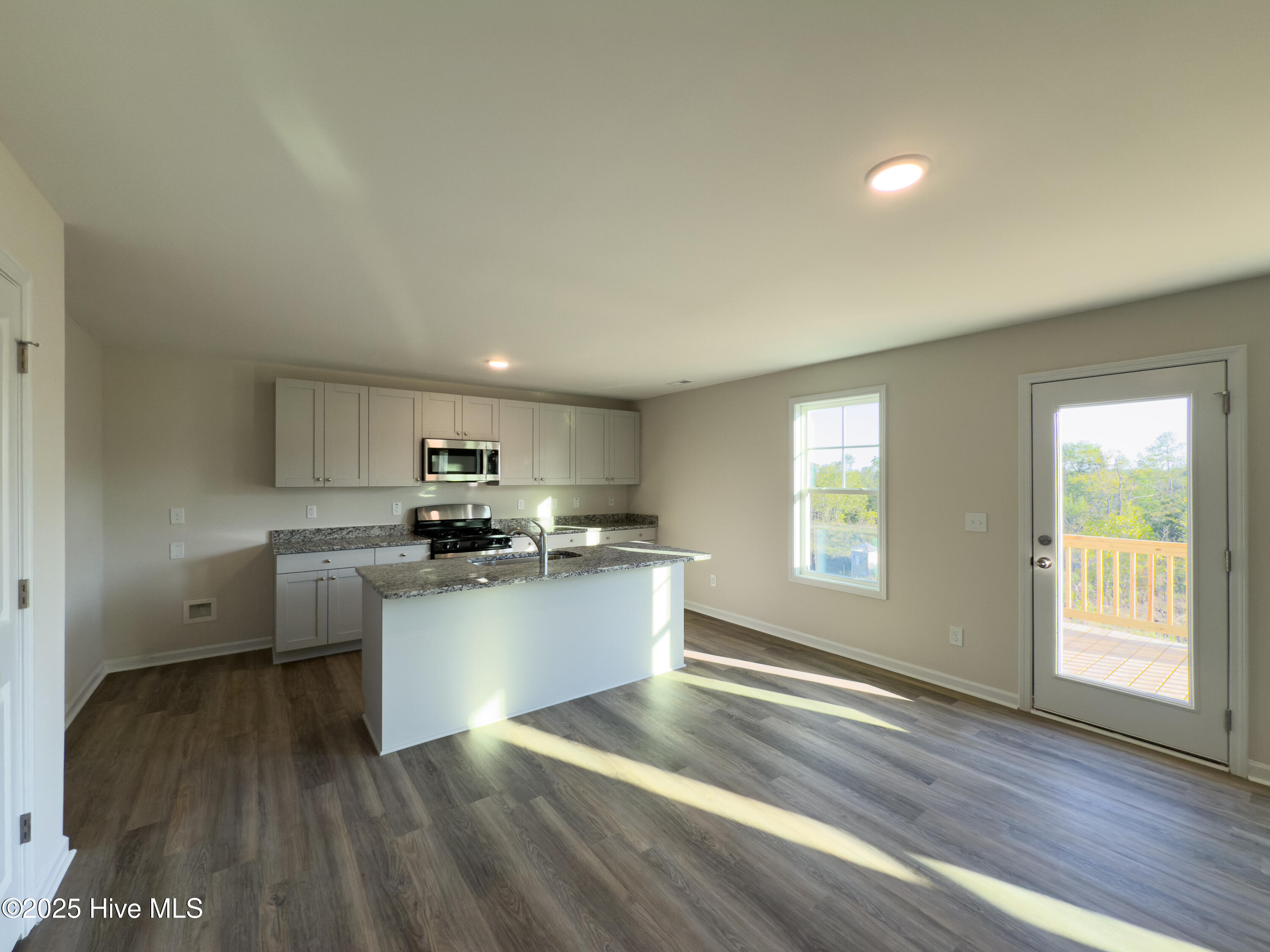2137 Purebread Circle Property Photo 6