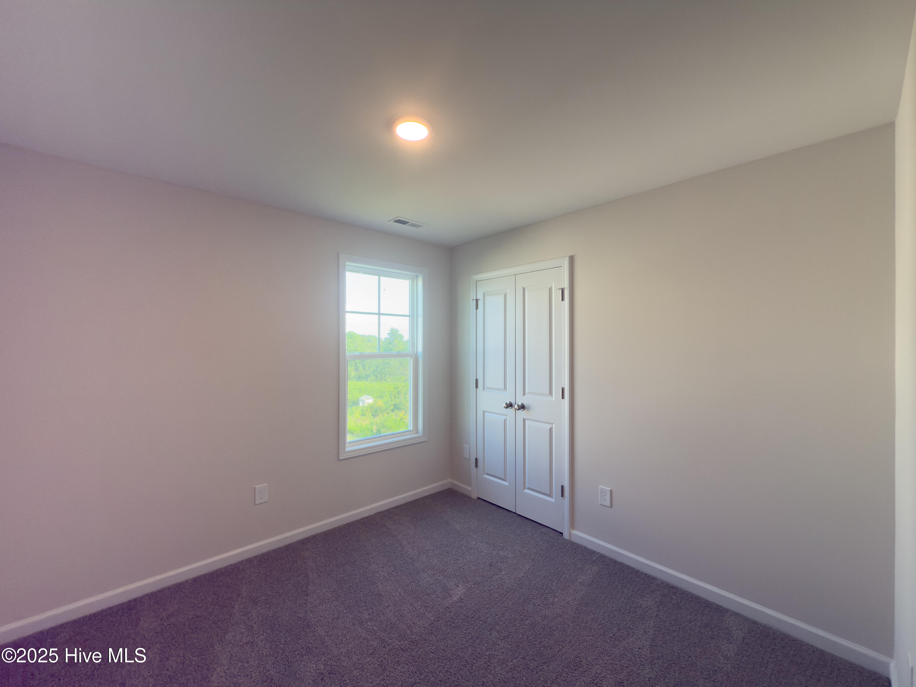 2141 Purebred Circle Property Photo 12