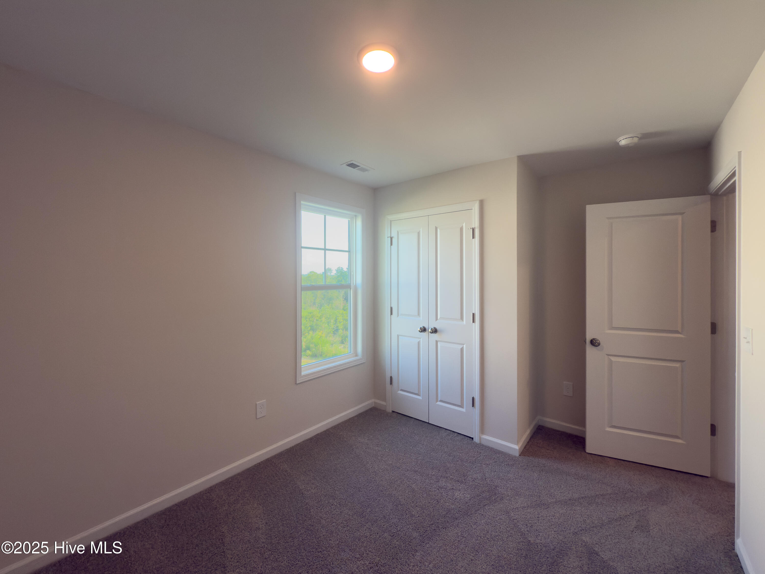 2141 Purebred Circle Property Photo 13