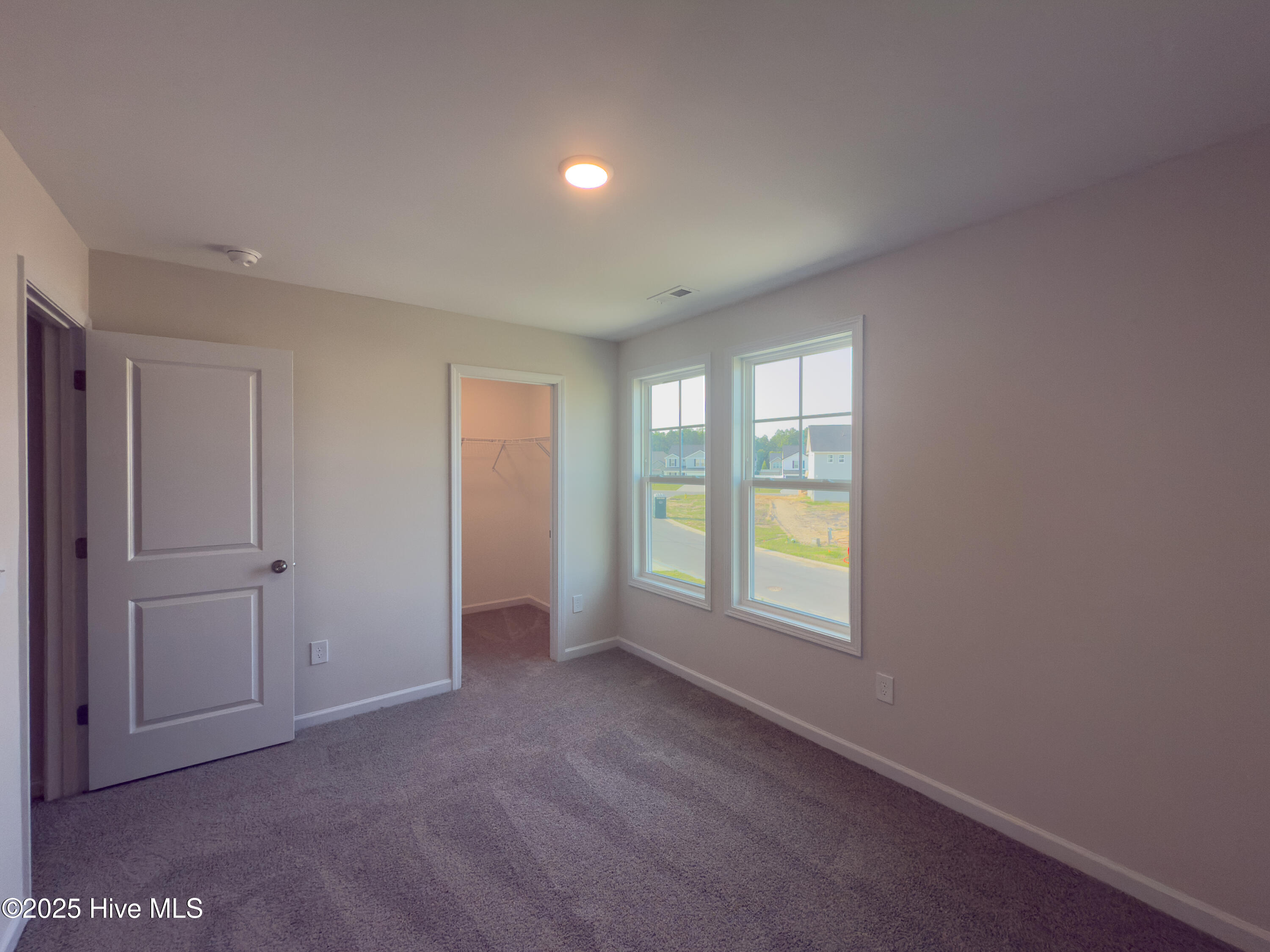 2141 Purebred Circle Property Photo 18