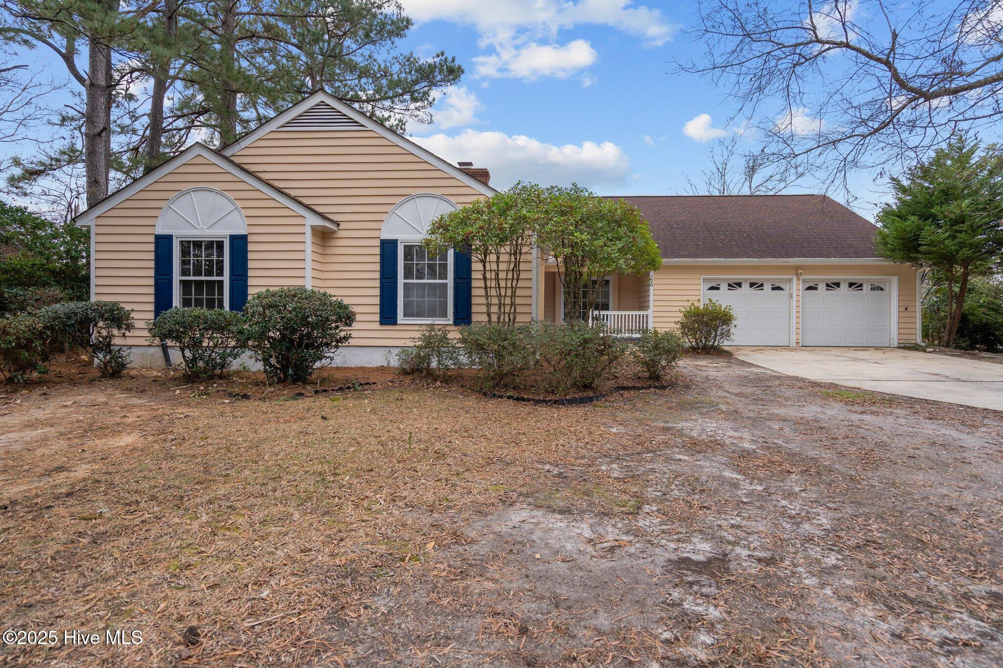 320 Embassy Circle Property Photo 1