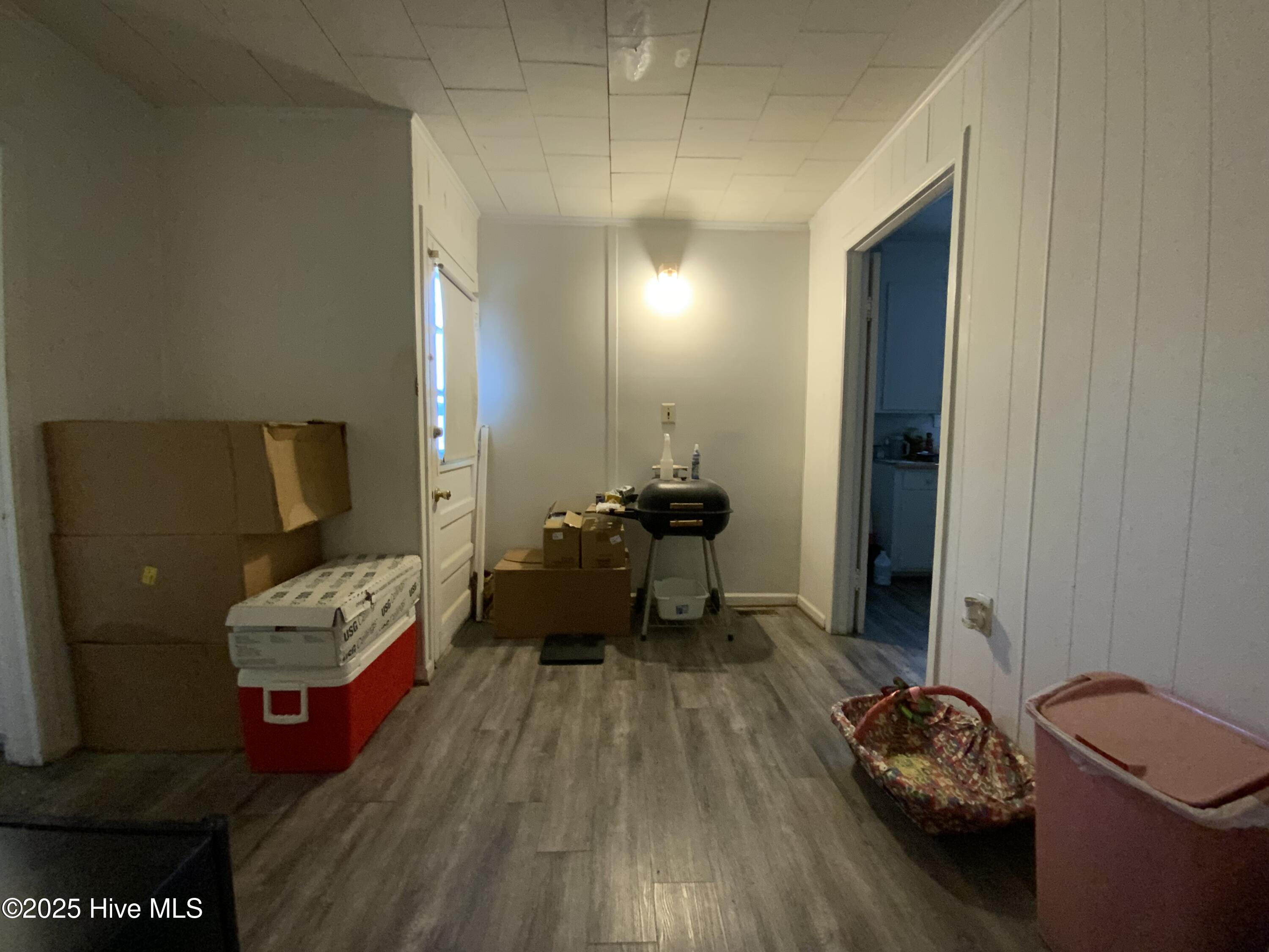 1124 S Church Street Property Photo 4