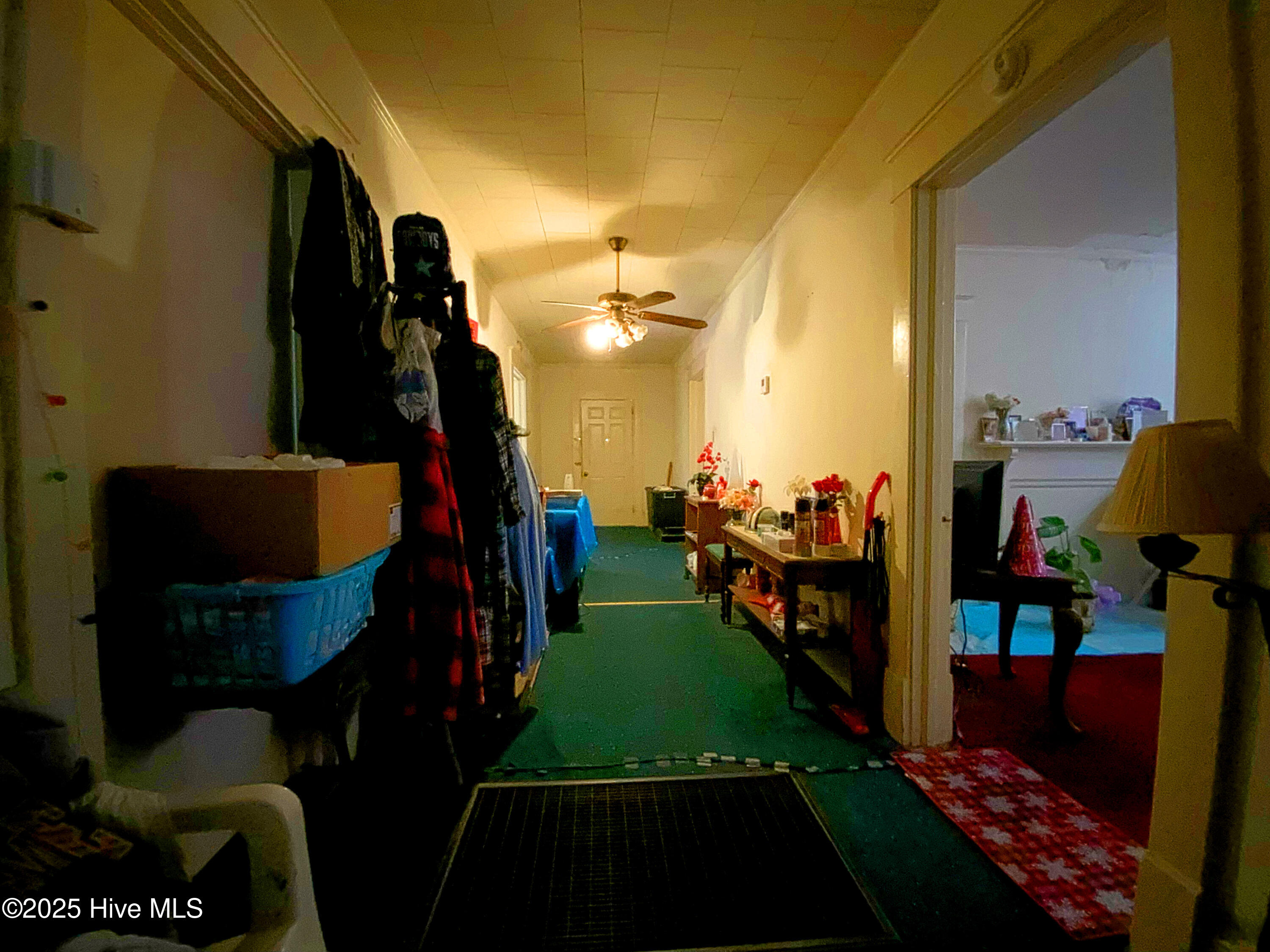1124 S Church Street Property Photo 6
