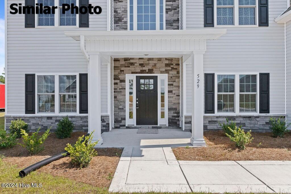 703 Ellabond Street Property Photo 11