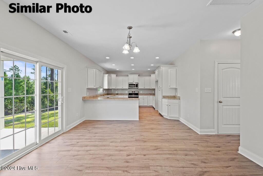703 Ellabond Street Property Photo 23