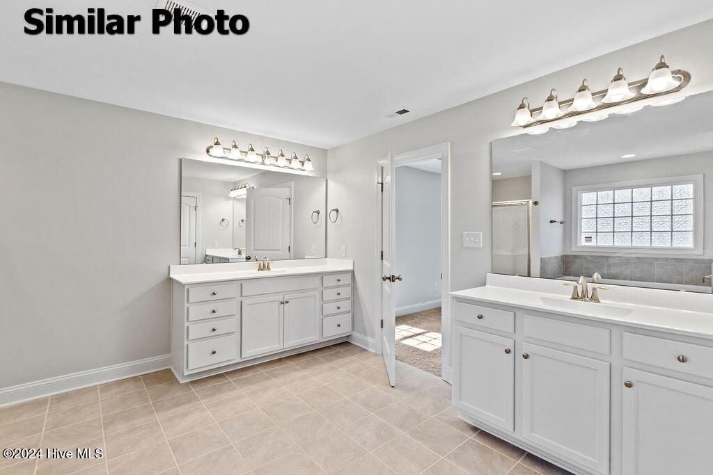703 Ellabond Street Property Photo 32