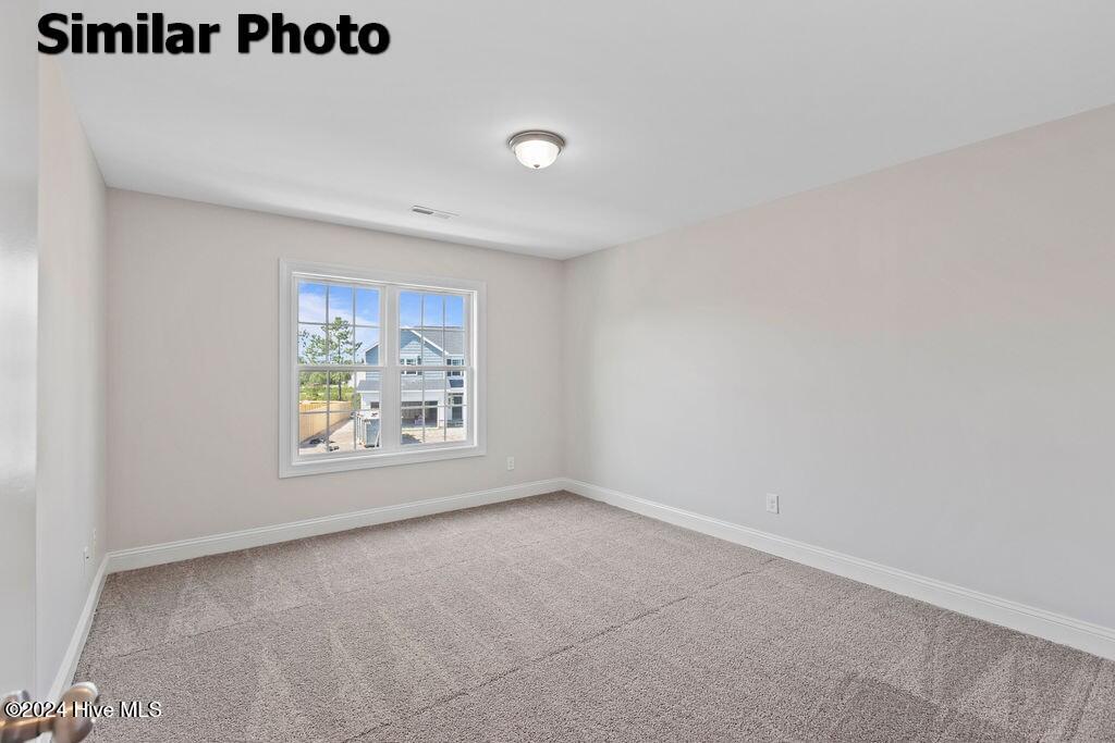 703 Ellabond Street Property Photo 35