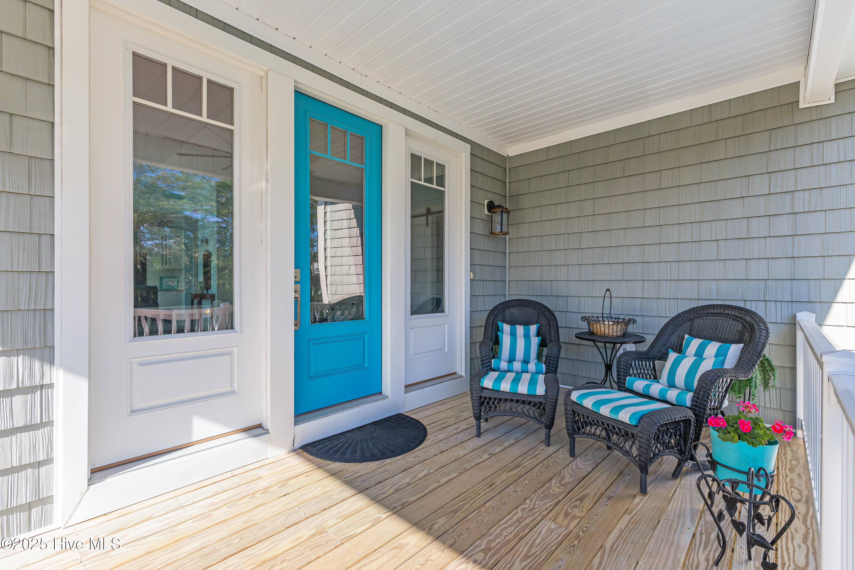 205 Ne 59th Street Property Photo 4
