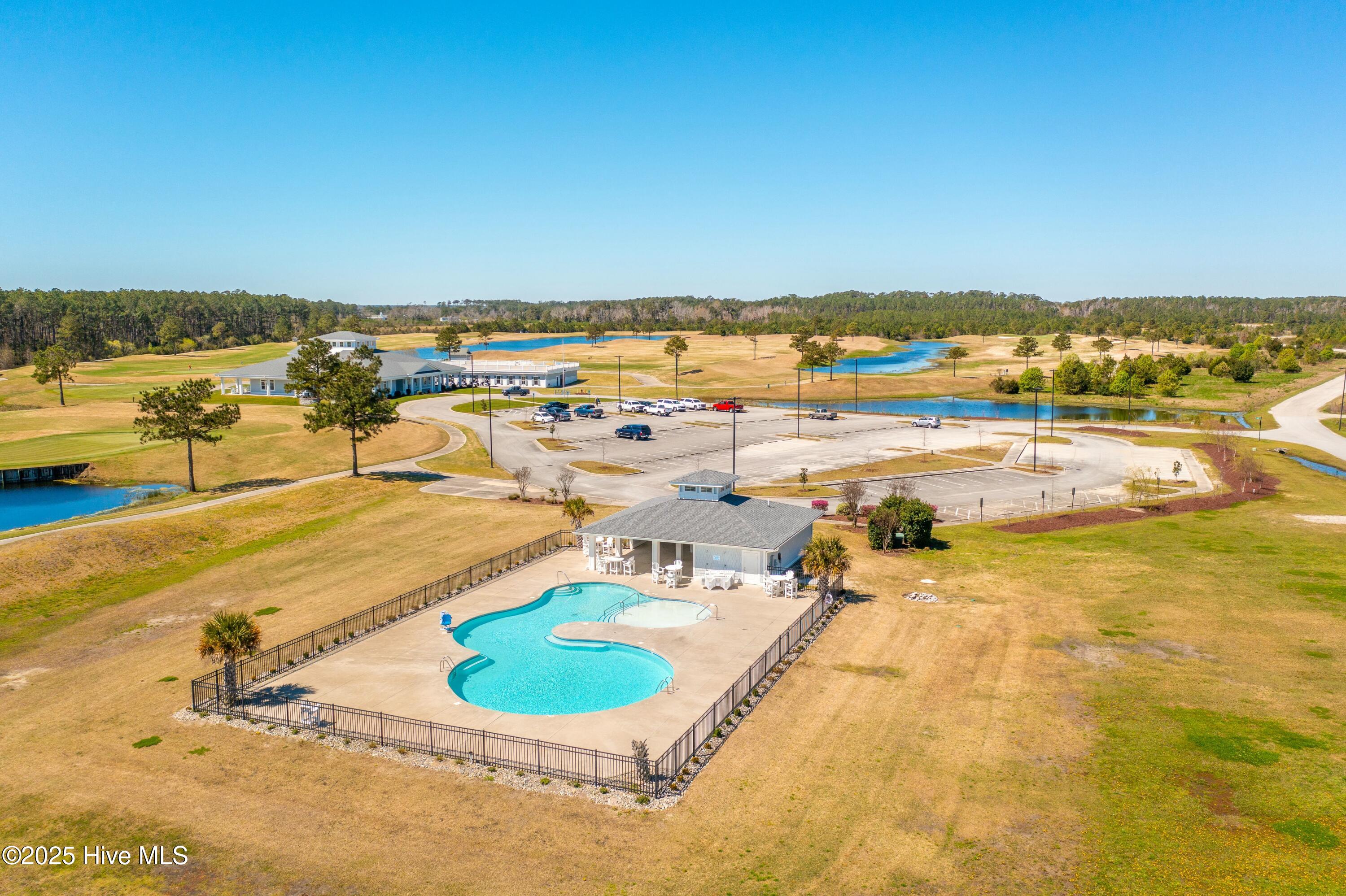 102 N River Club Drive Property Photo 14