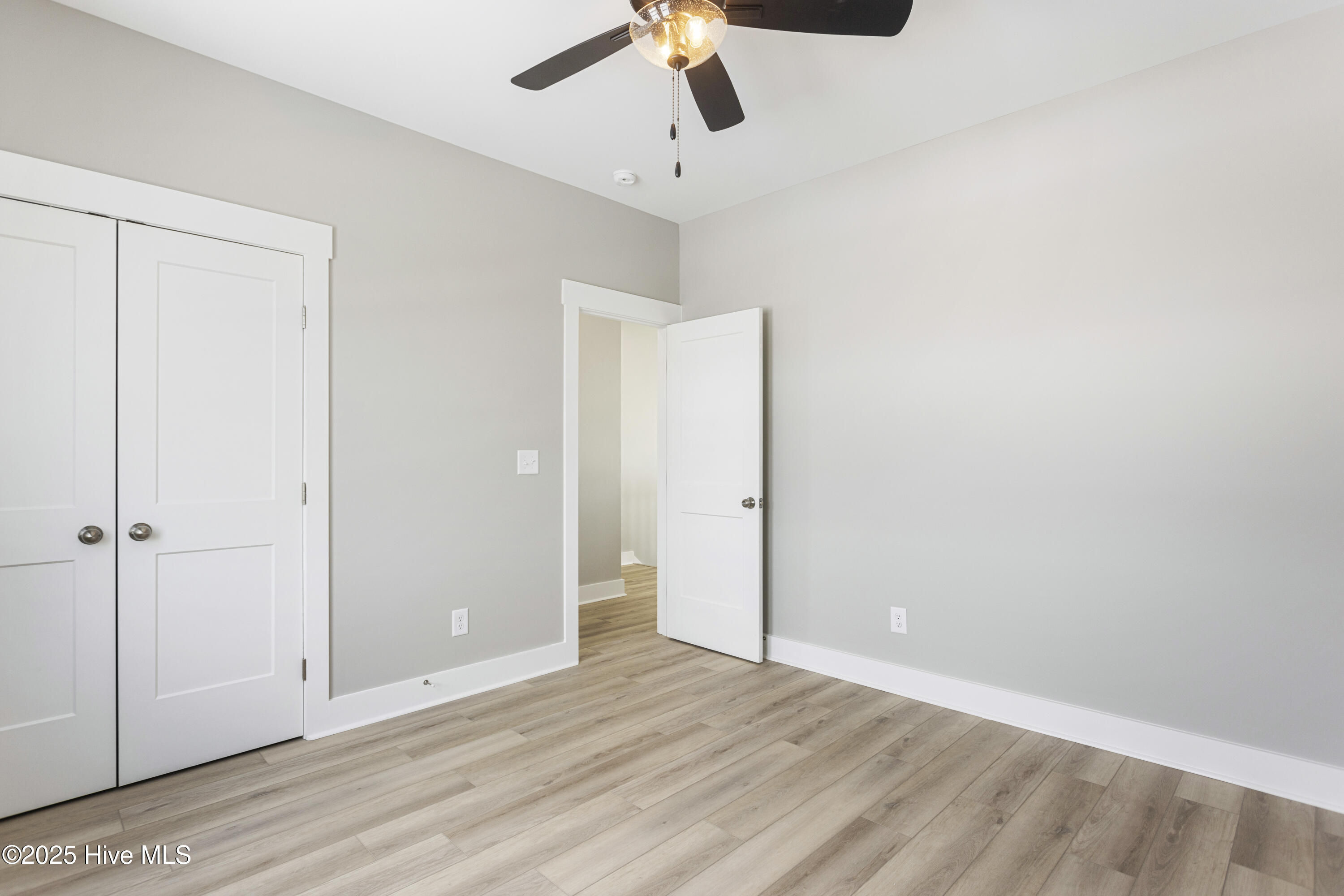 717 N Topsail Drive Property Photo 16