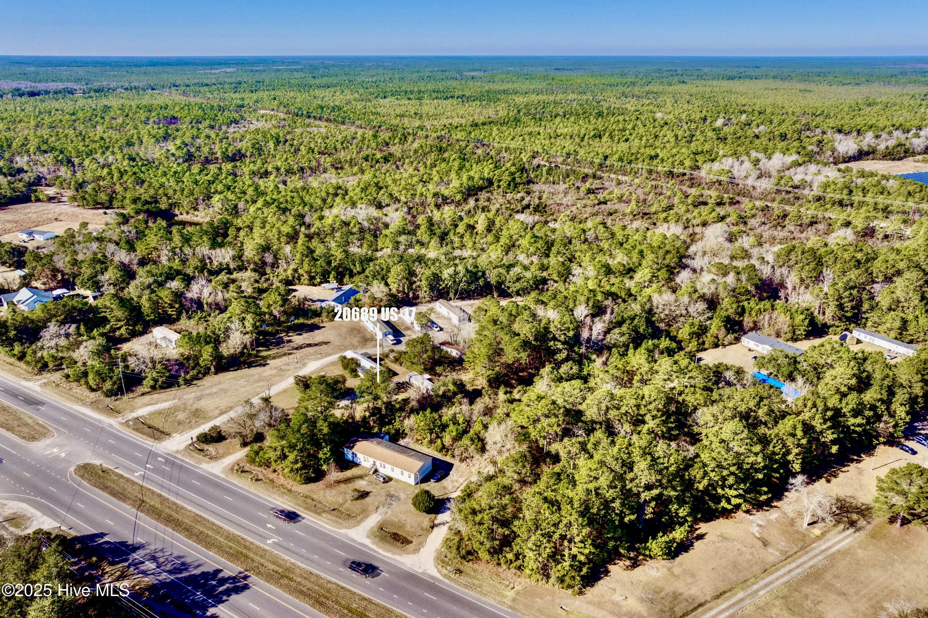 20689 Us Highway 17 Property Photo 8