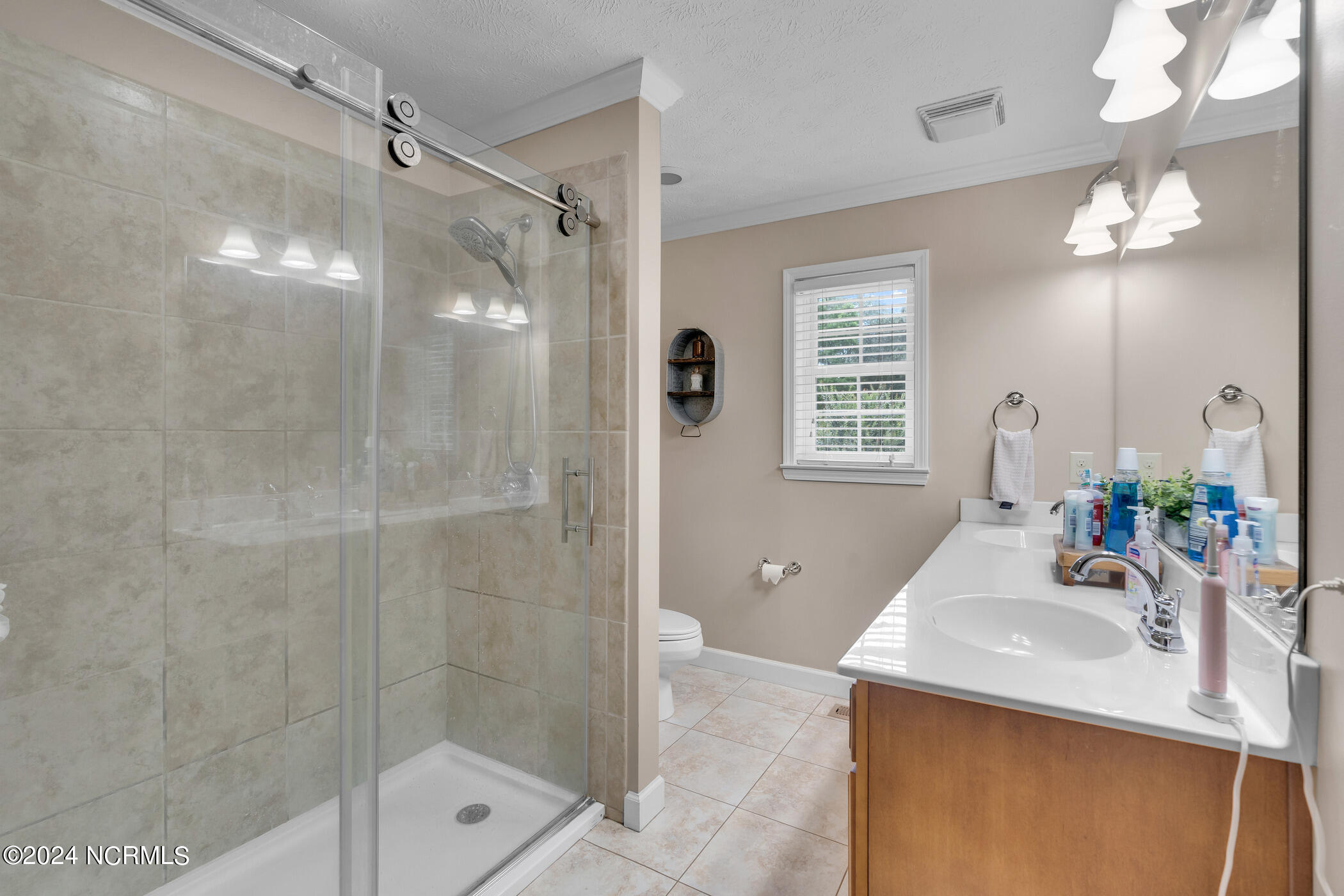 175 Carroll Street Property Photo 22