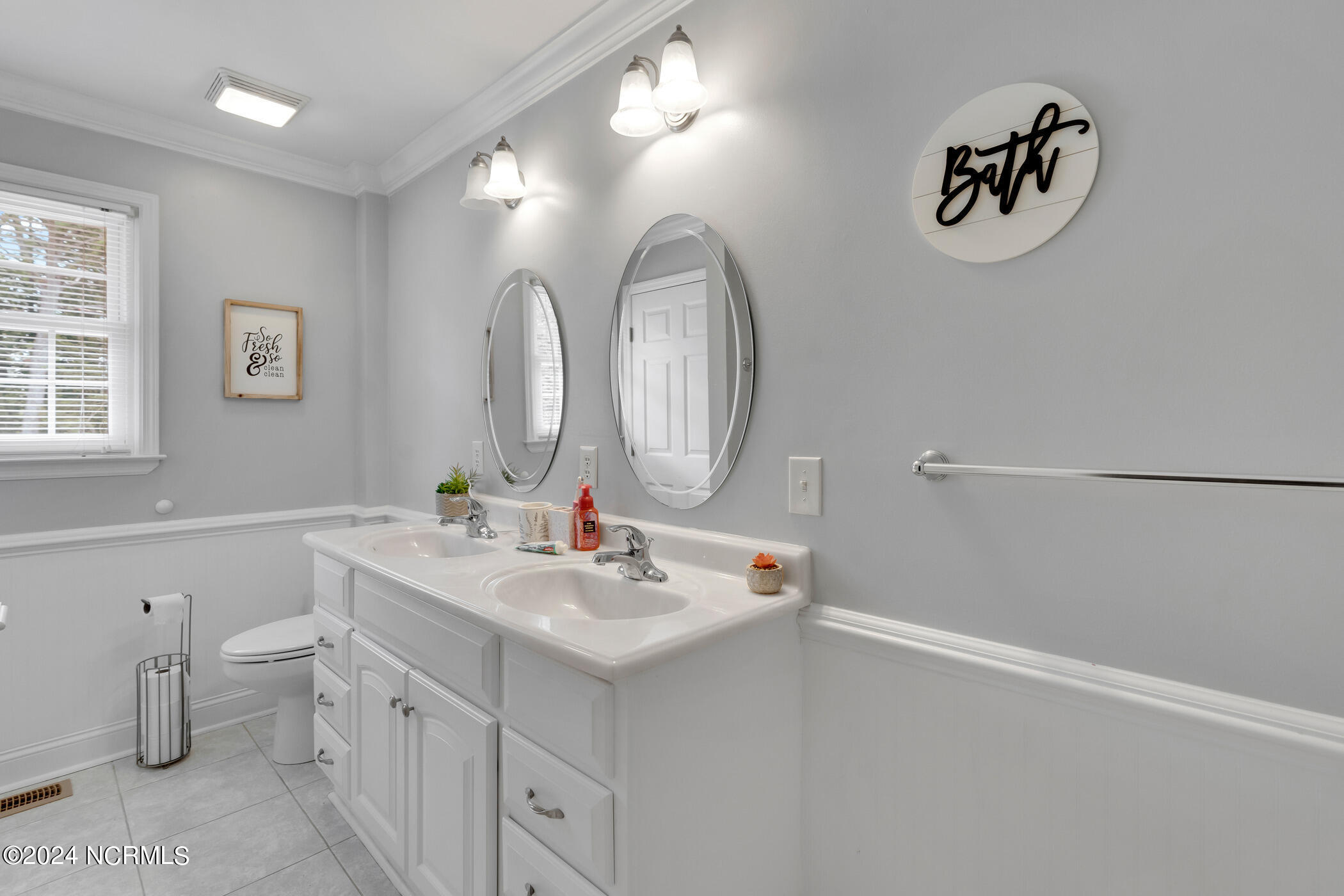 175 Carroll Street Property Photo 23
