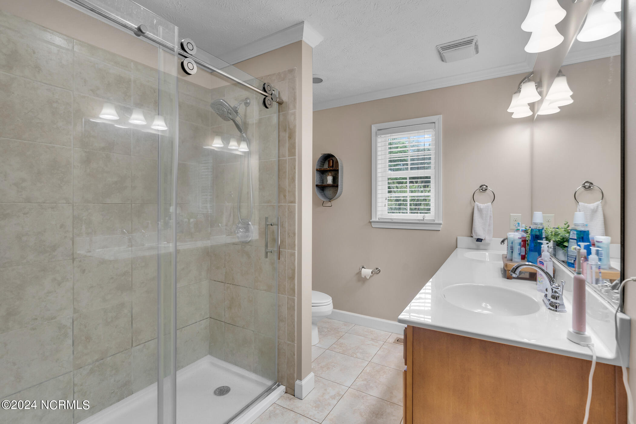 175 Carroll Street Property Photo 31
