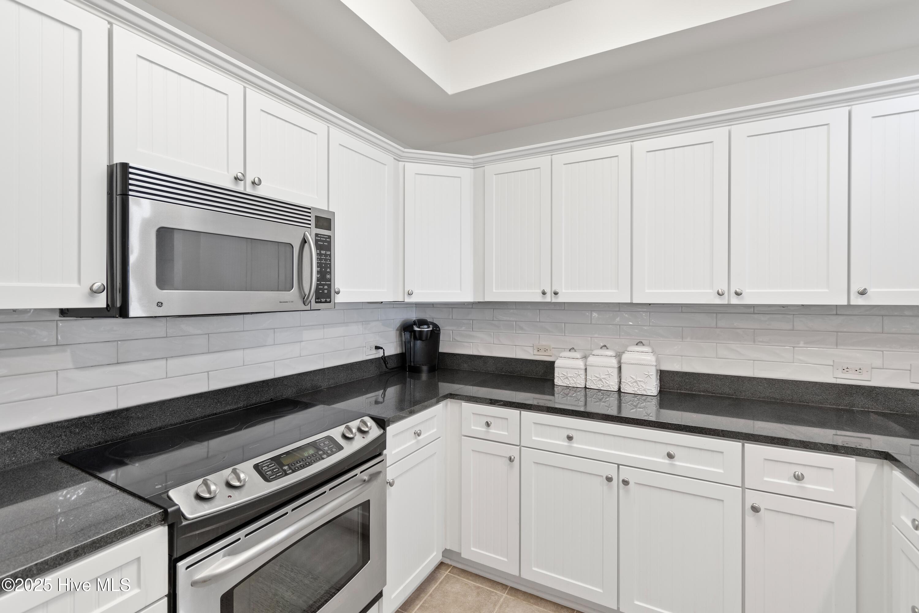 2100 Marsh Grove Lane Unit 2107 Property Photo 9