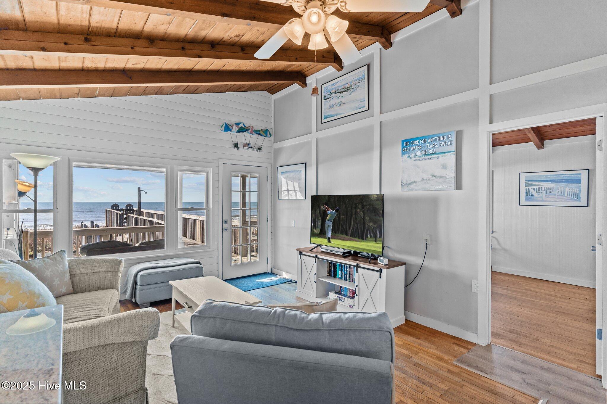 5113 W Beach Drive Property Photo 10