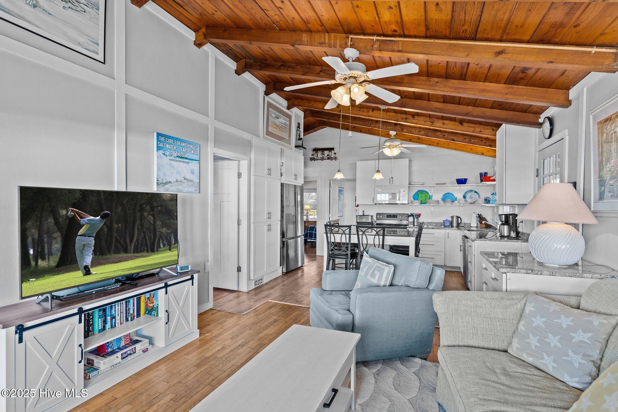 5113 W Beach Drive Property Photo 13