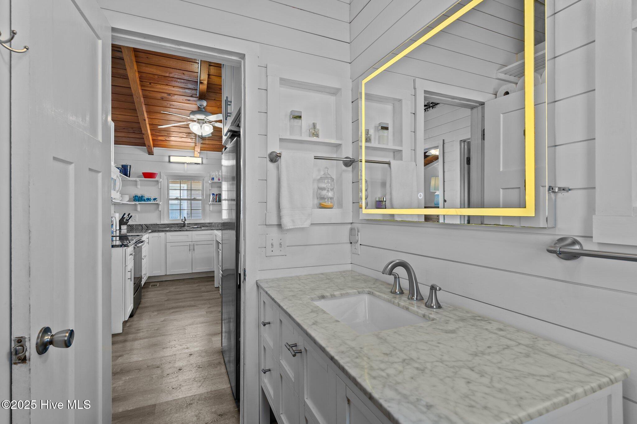 5113 W Beach Drive Property Photo 23