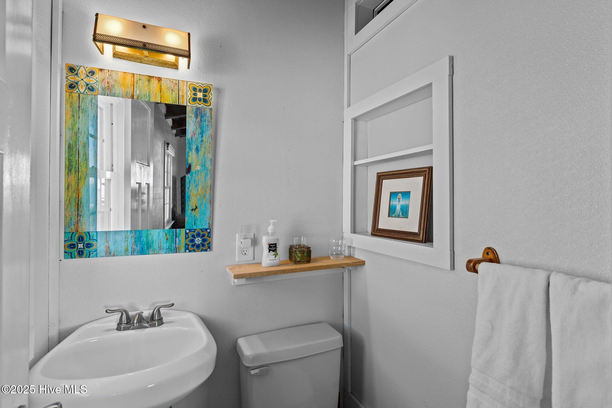 5113 W Beach Drive Property Photo 26