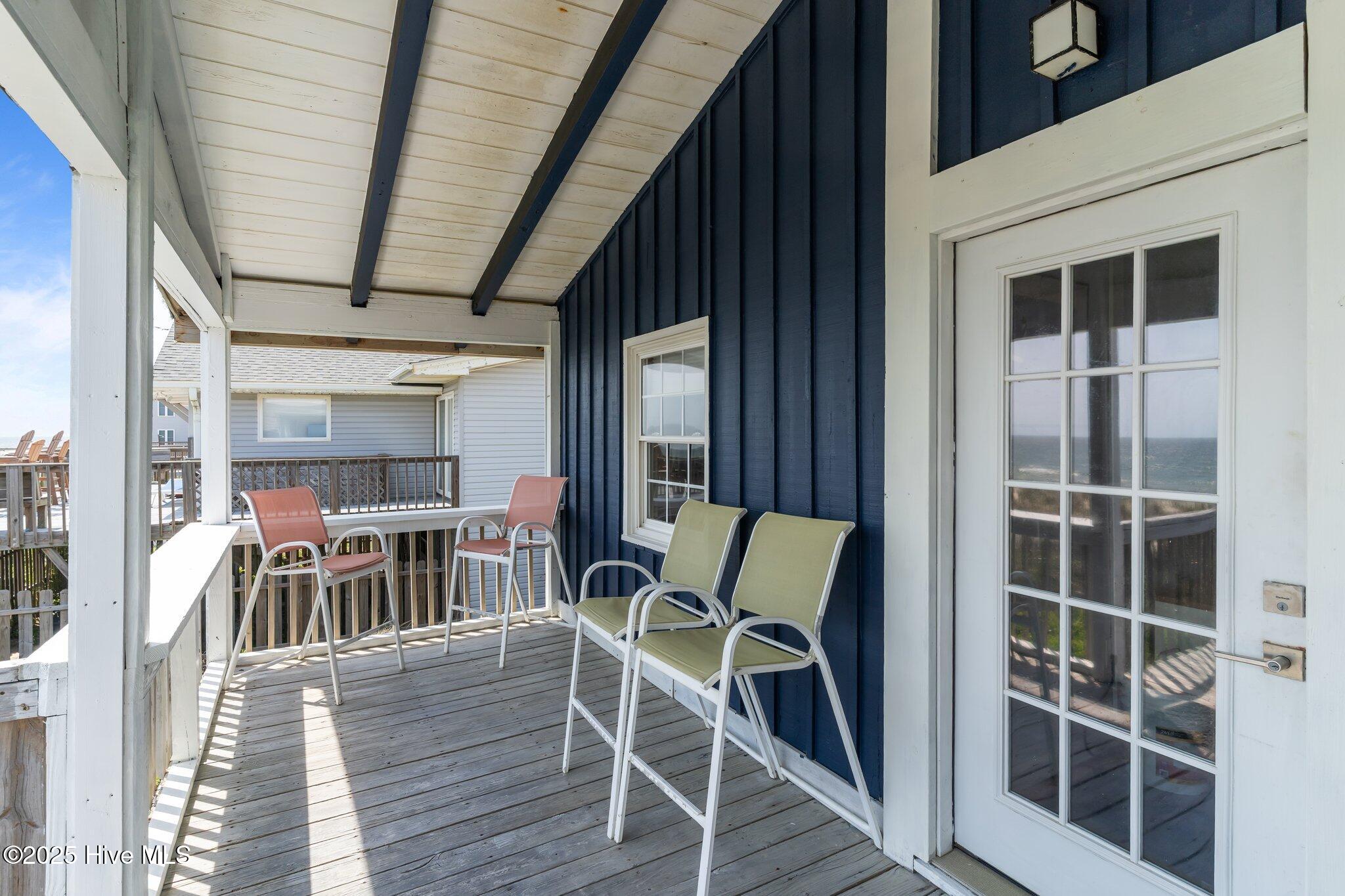 5113 W Beach Drive Property Photo 30