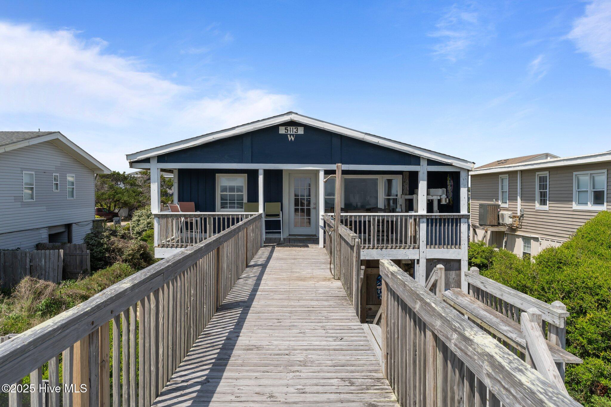 5113 W Beach Drive Property Photo 33