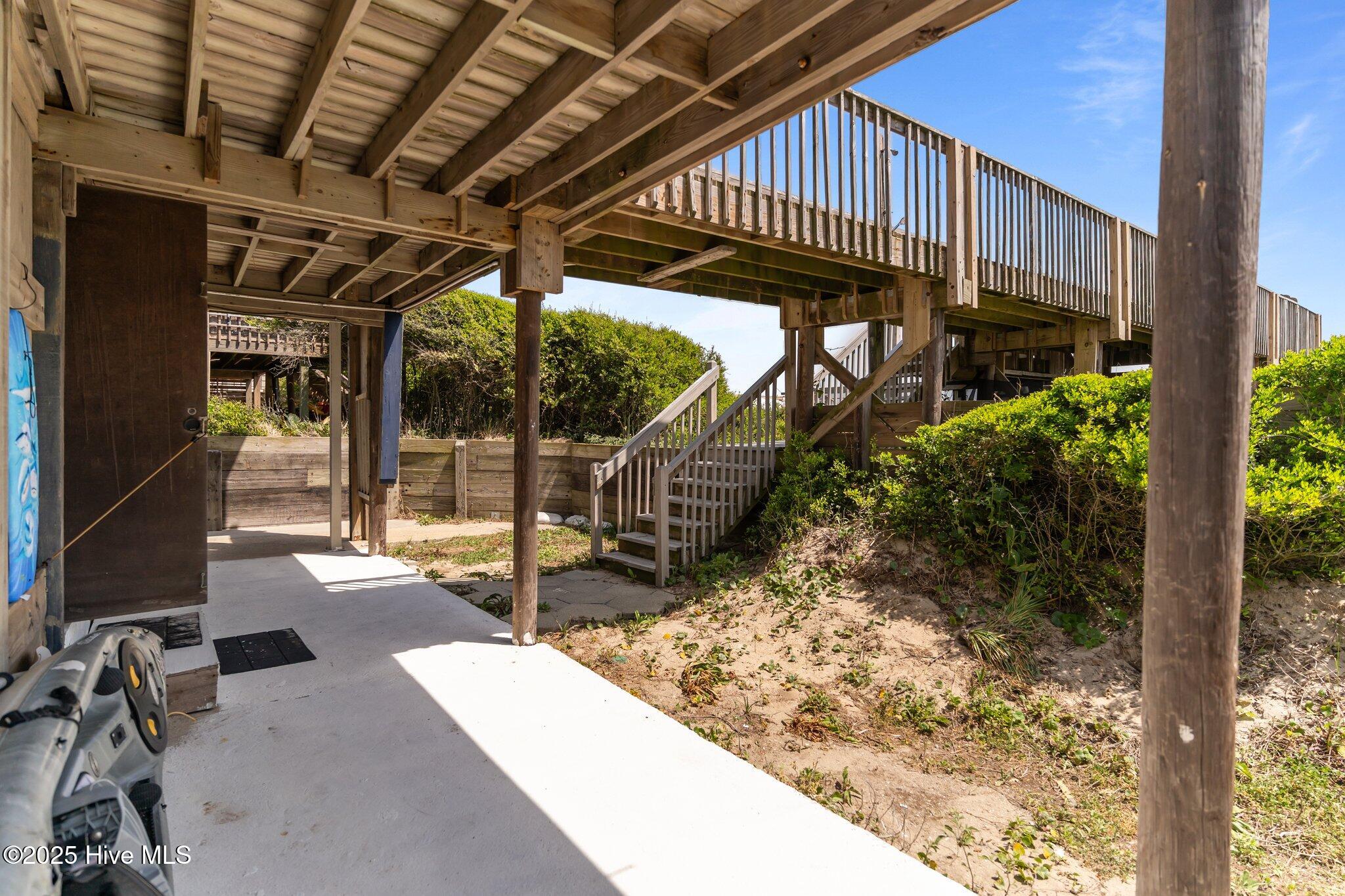 5113 W Beach Drive Property Photo 38