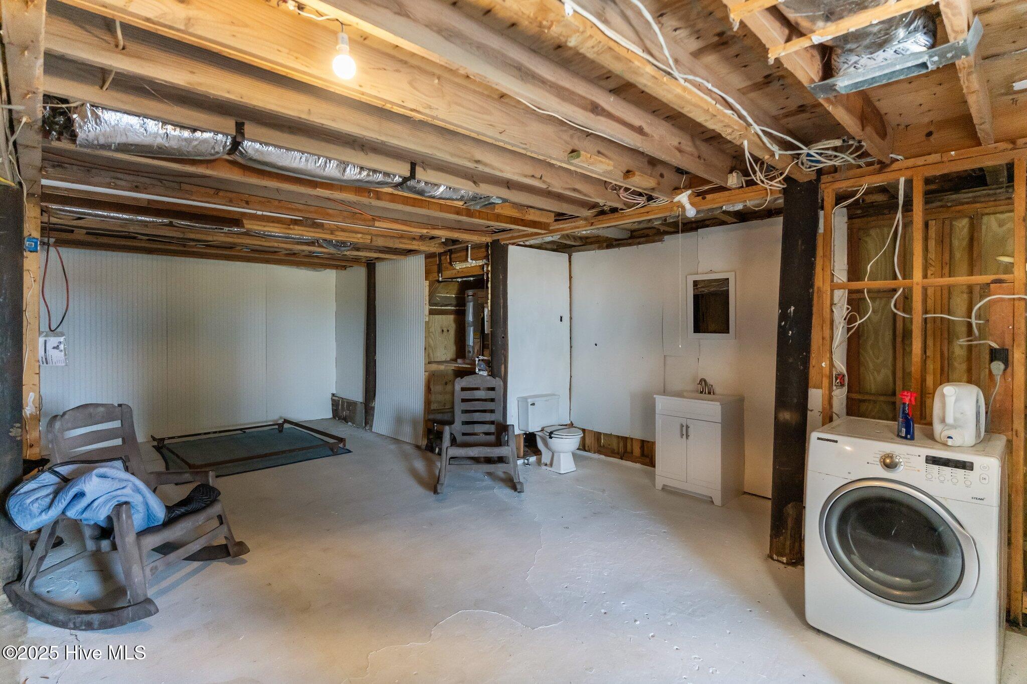 5113 W Beach Drive Property Photo 40