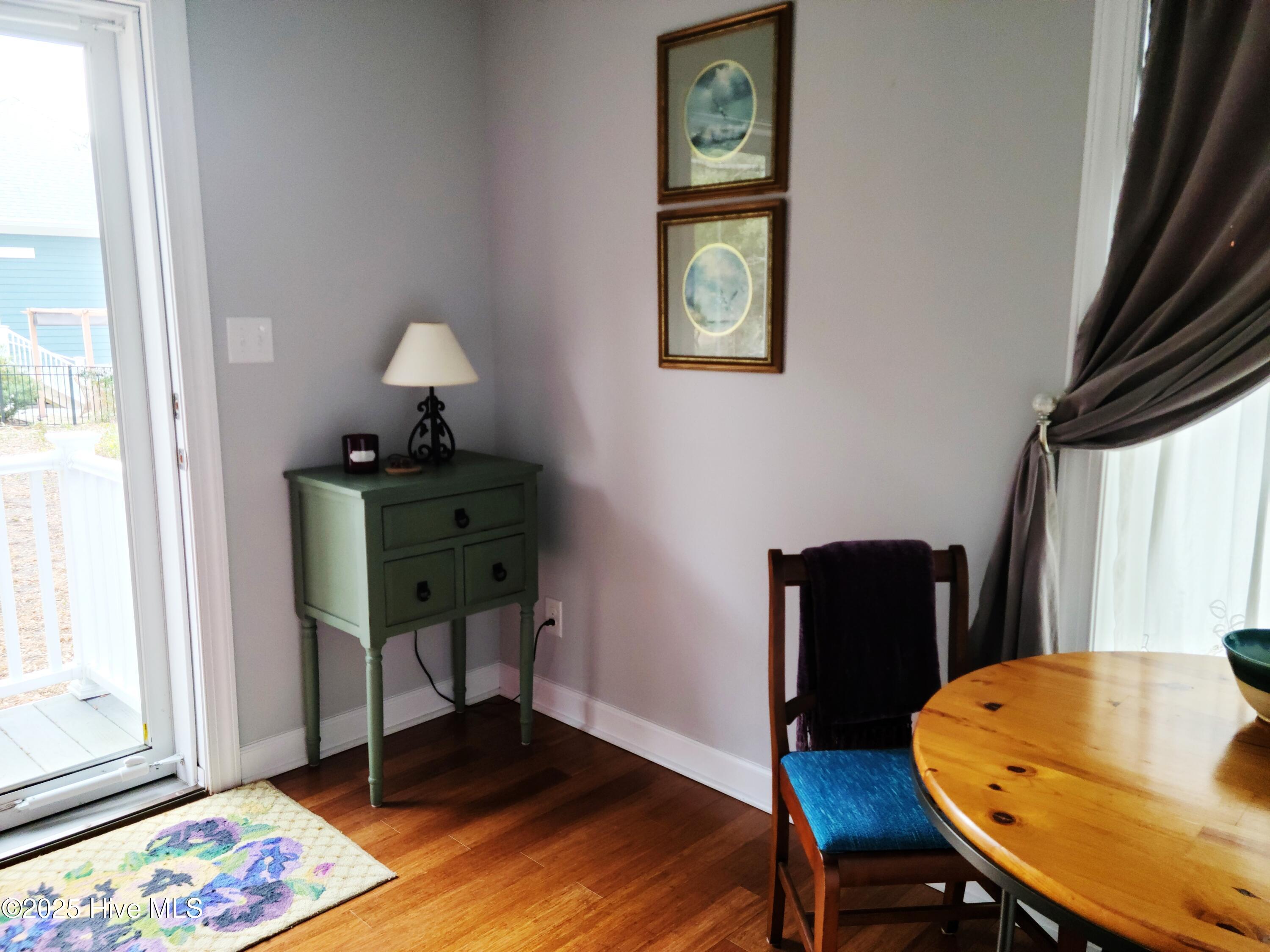 520 Clarendon Avenue Property Photo 17