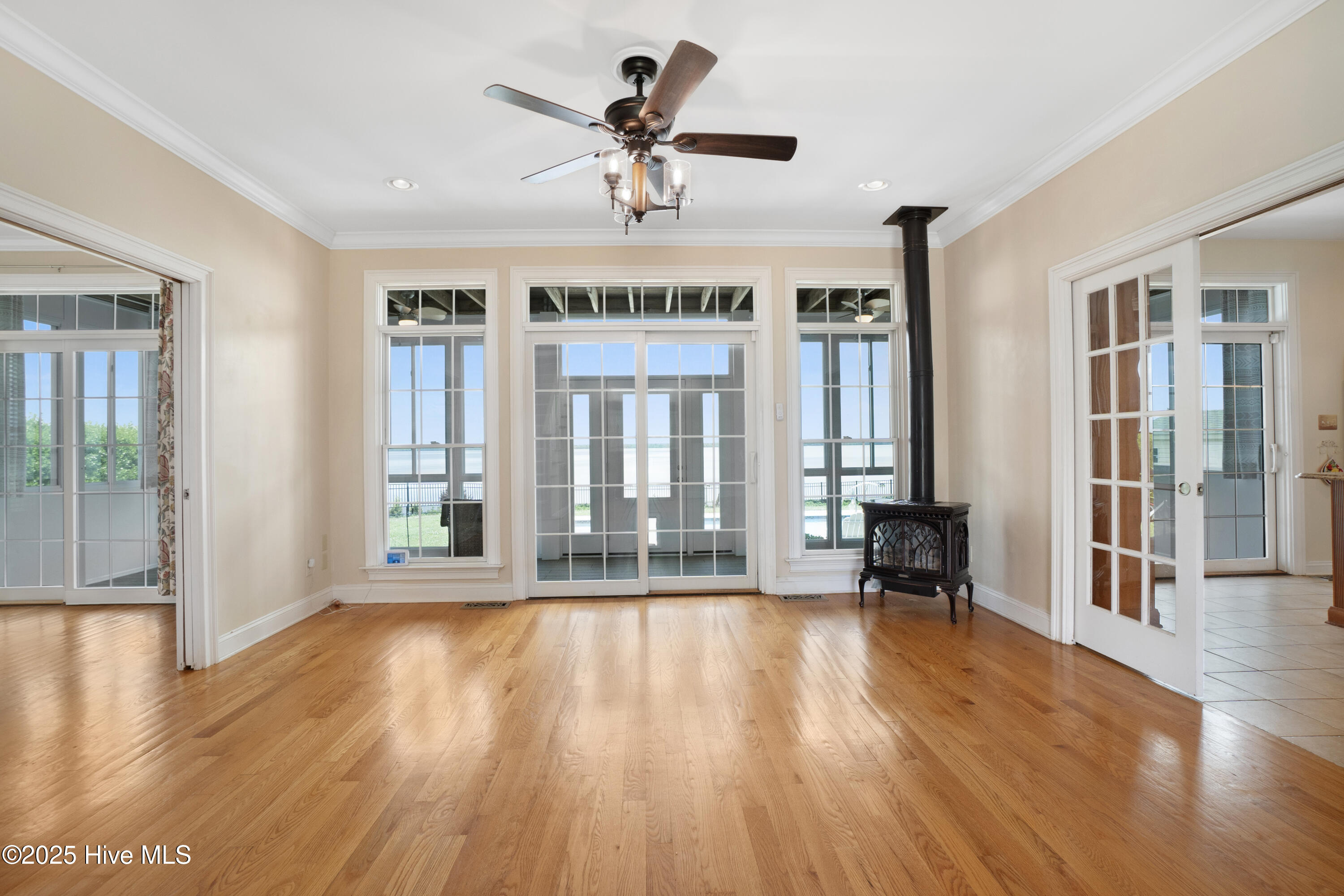 116 N Shore Drive Property Photo 29