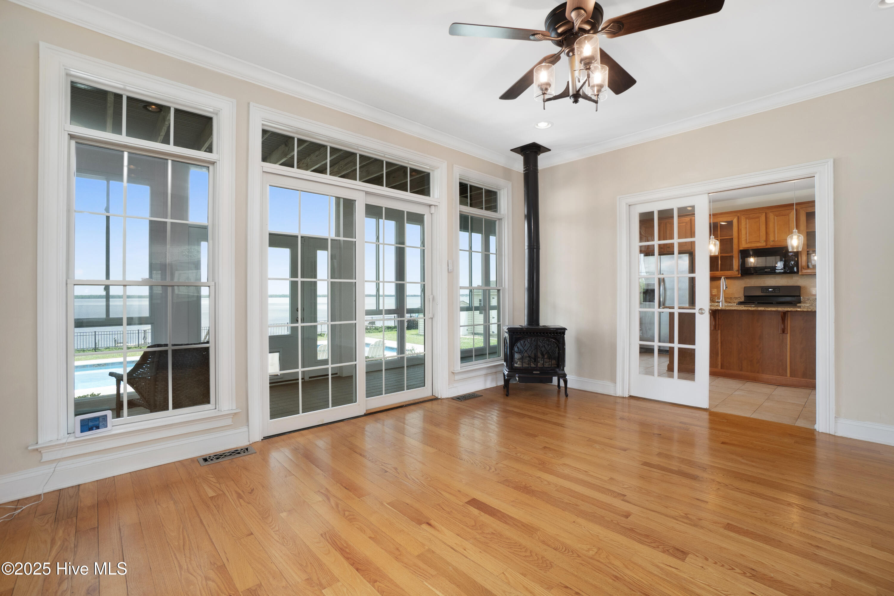 116 N Shore Drive Property Photo 32
