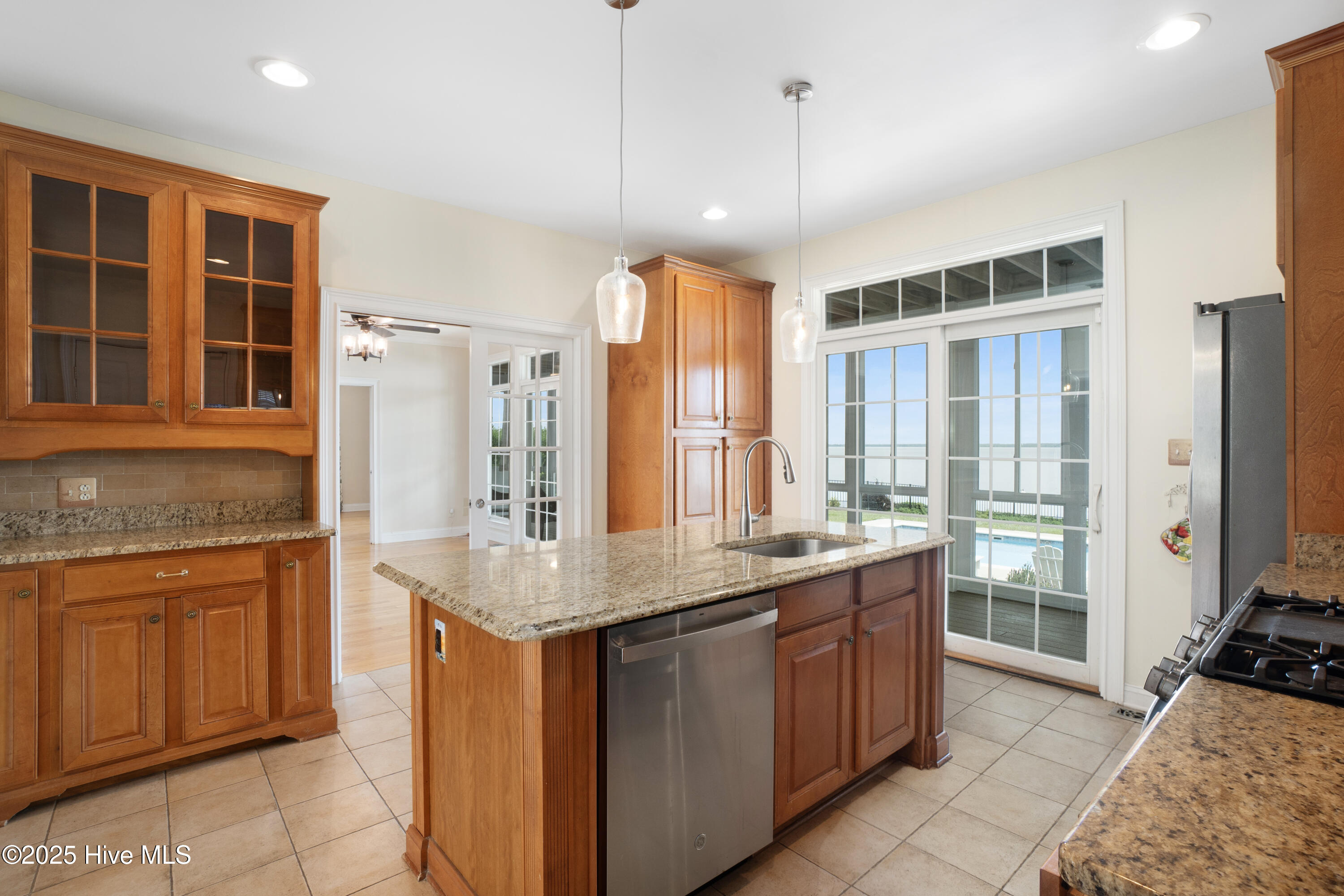 116 N Shore Drive Property Photo 38