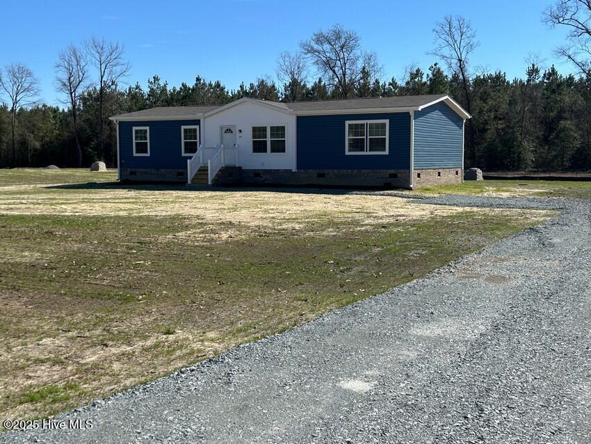 3212 N Mccullen Road Property Photo 2