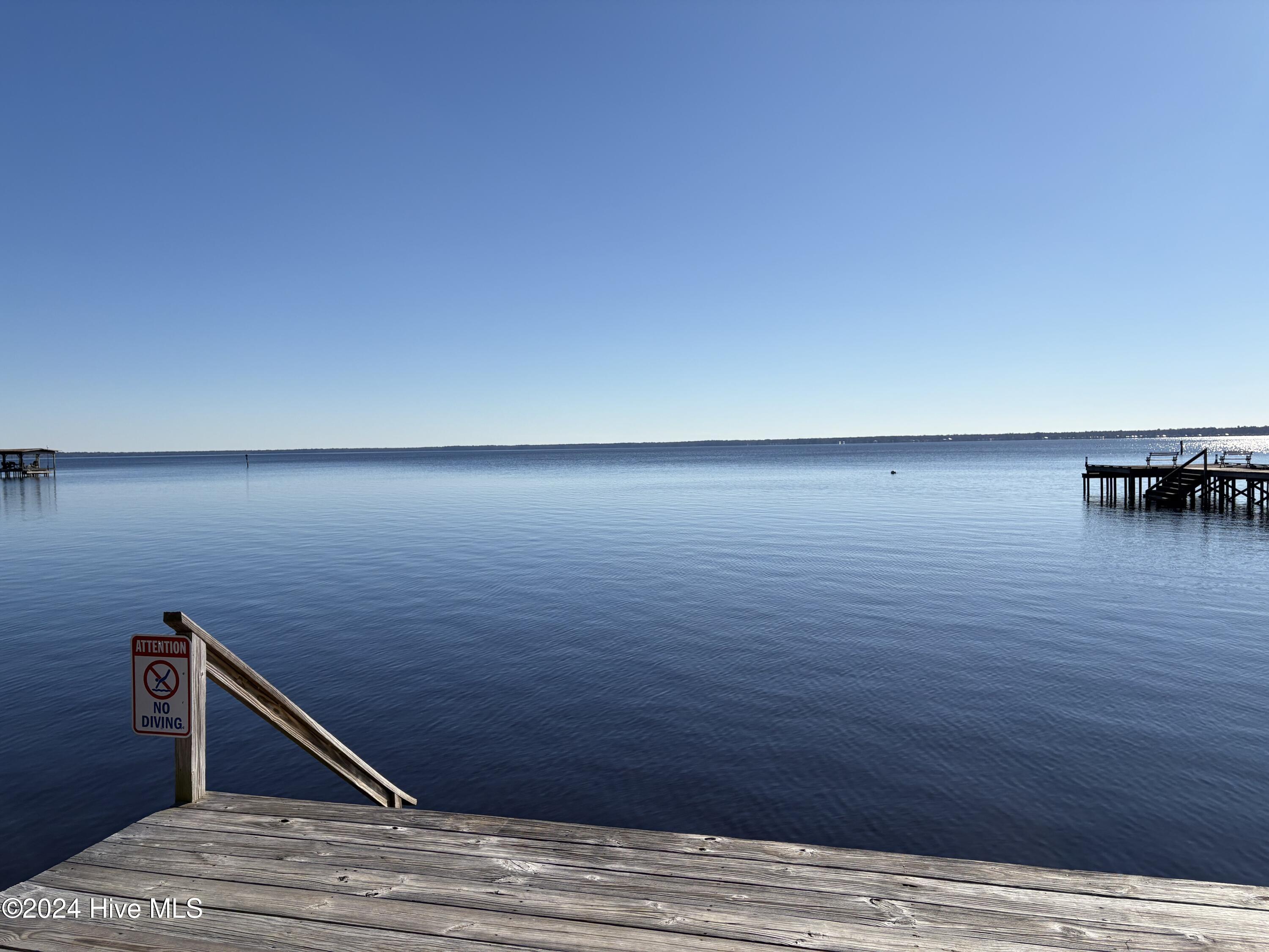 400 Canal Cove Road Property Photo 10