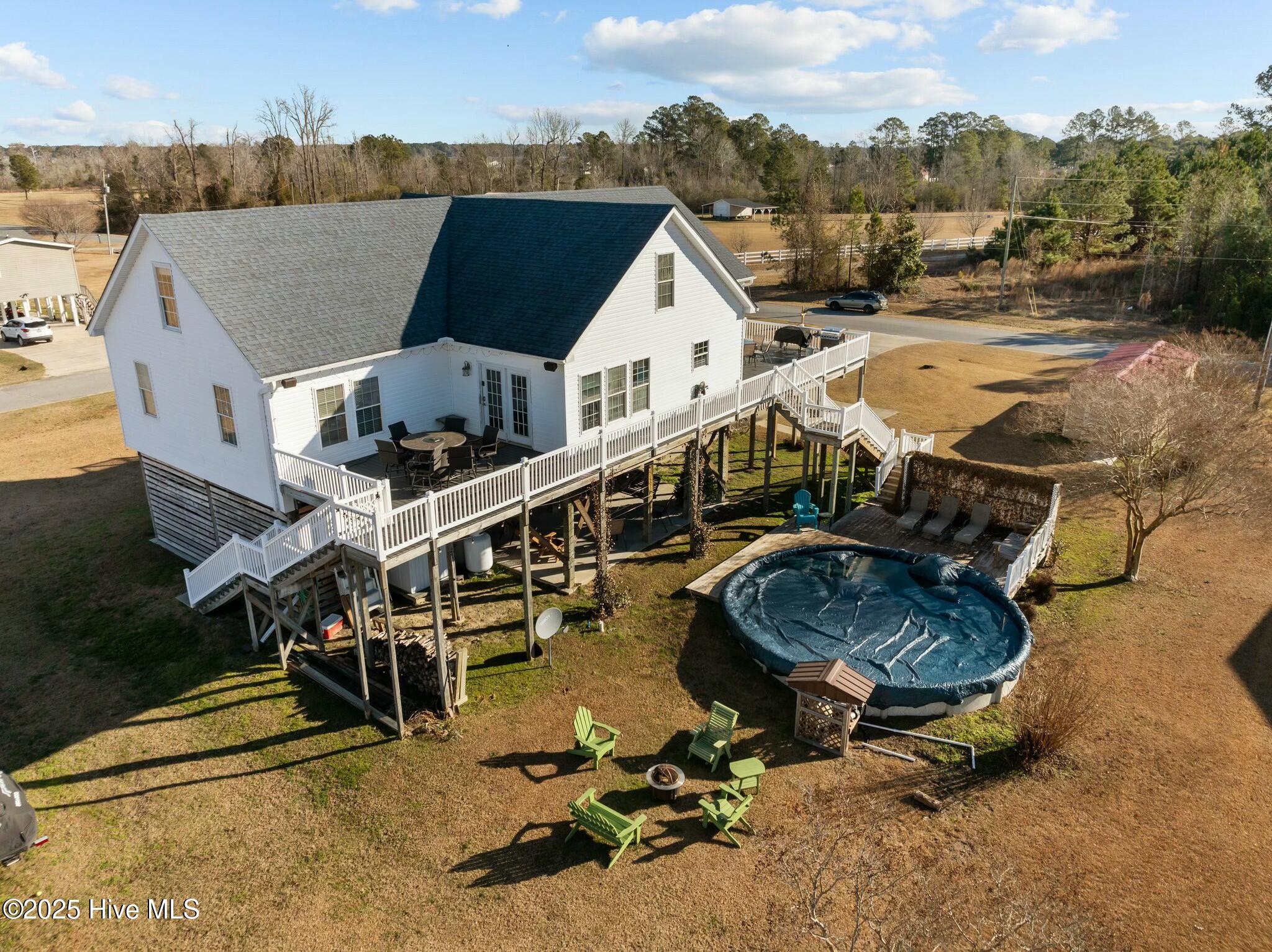 280 Bay Lake Drive Property Photo 5