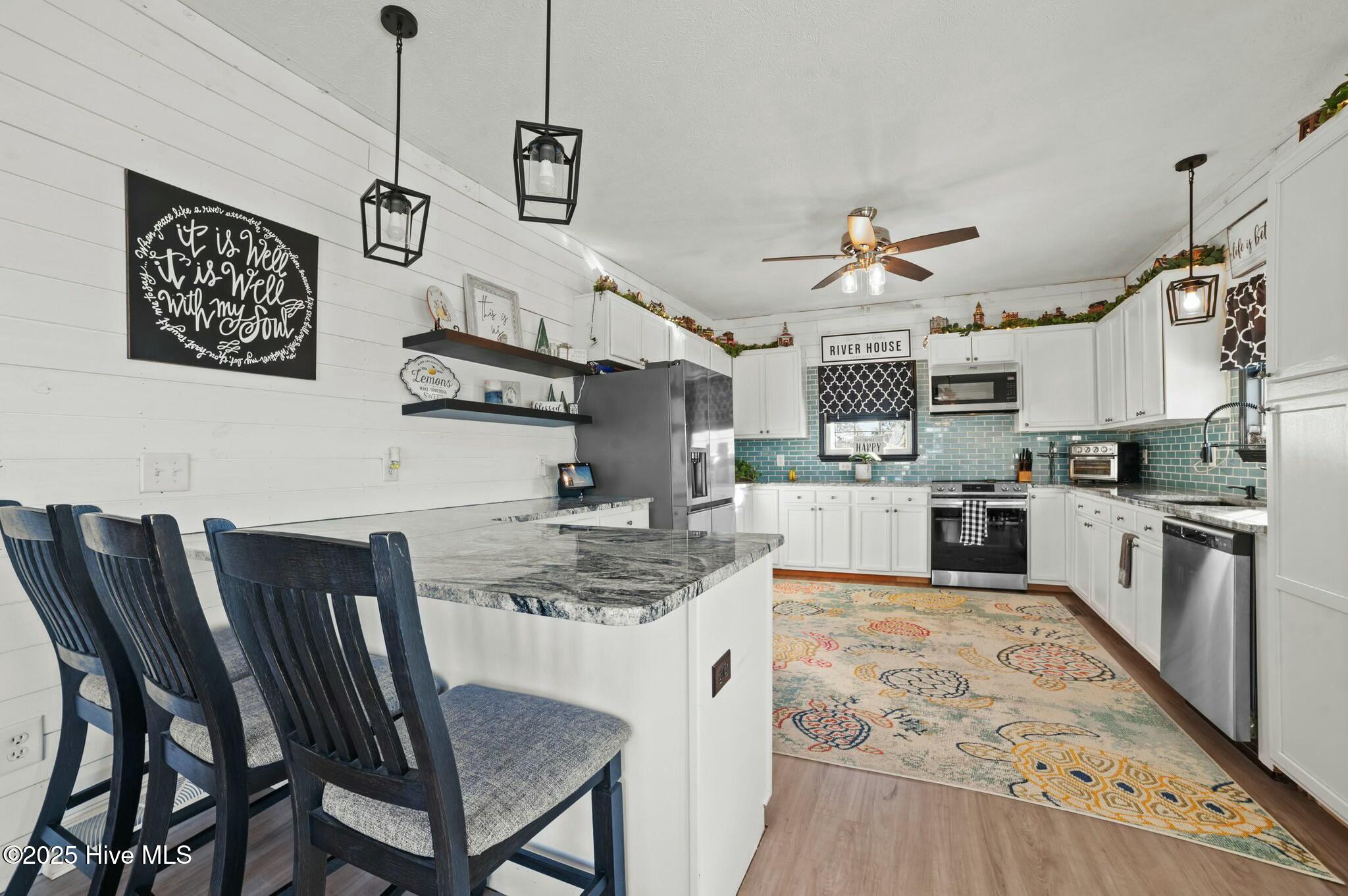 280 Bay Lake Drive Property Photo 12