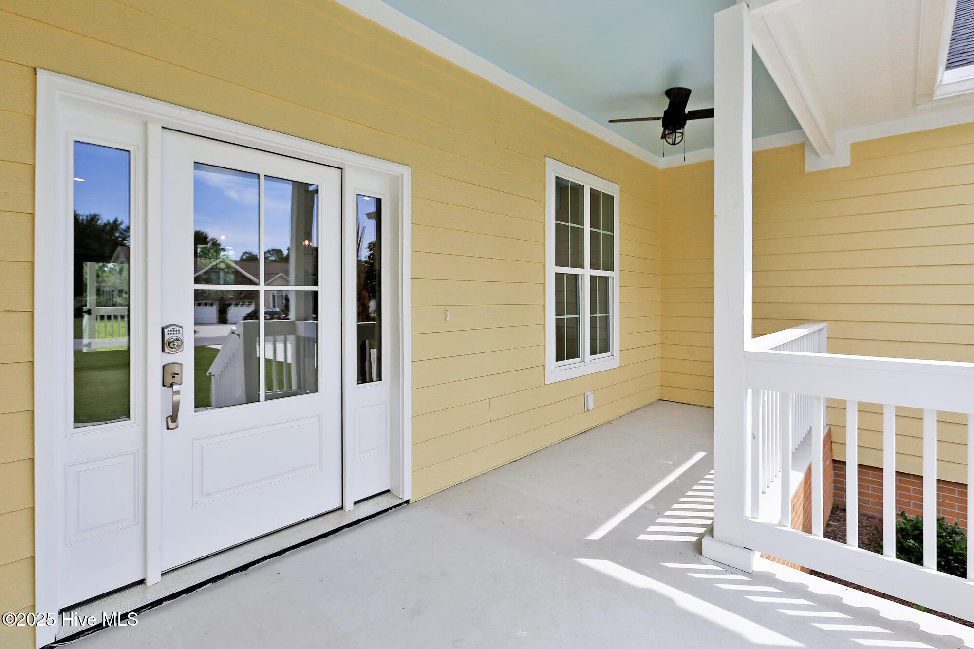 502 Genoes Point Road Property Photo 4