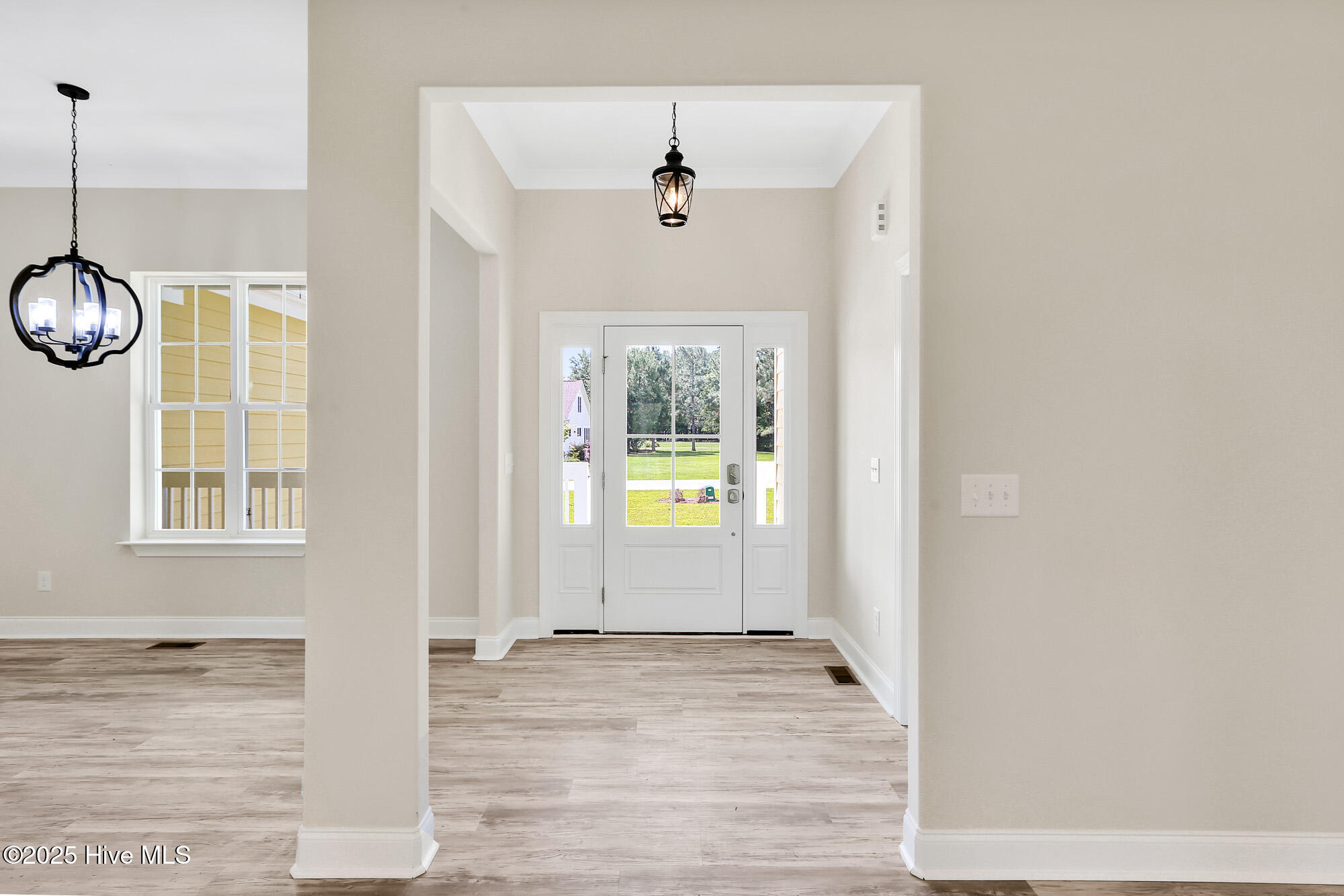 502 Genoes Point Road Property Photo 5