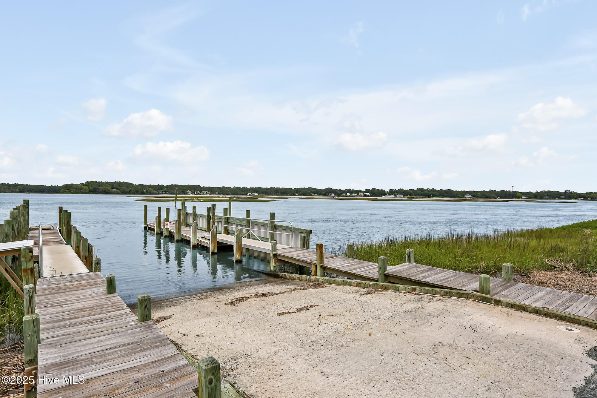502 Genoes Point Road Property Photo 44