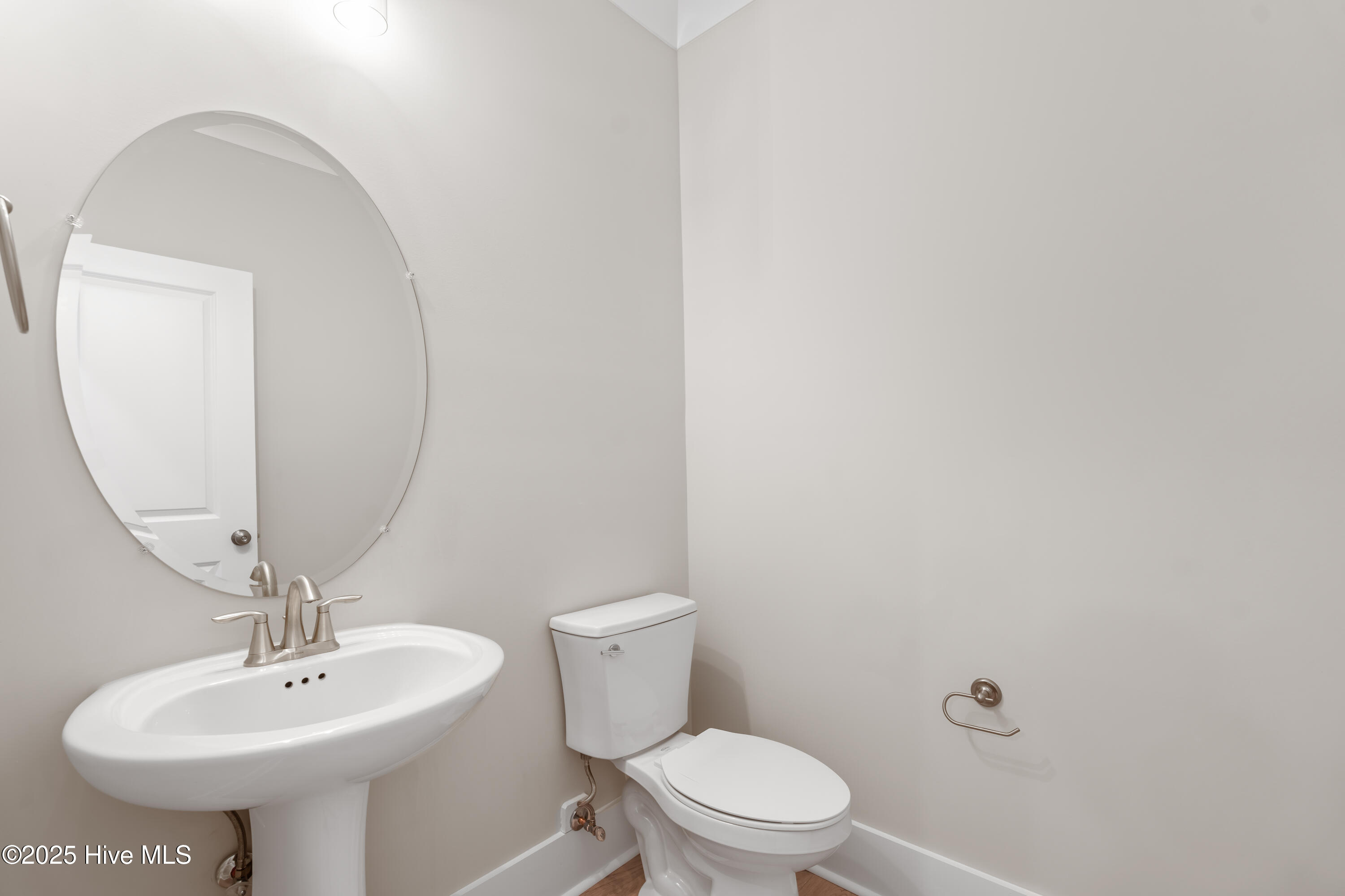 7434 Springwater Drive Property Photo 8