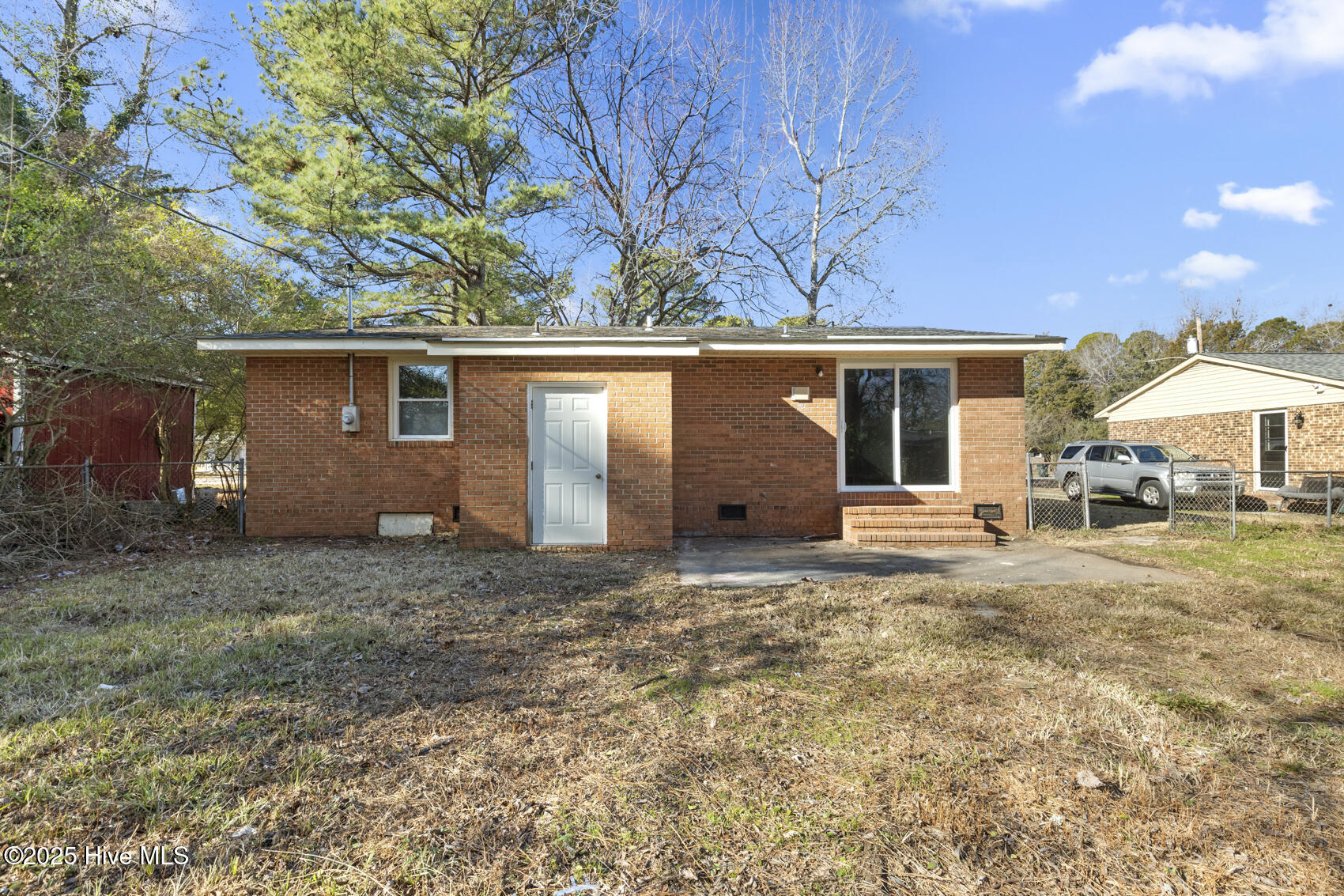 910 Devers Avenue Property Photo 25