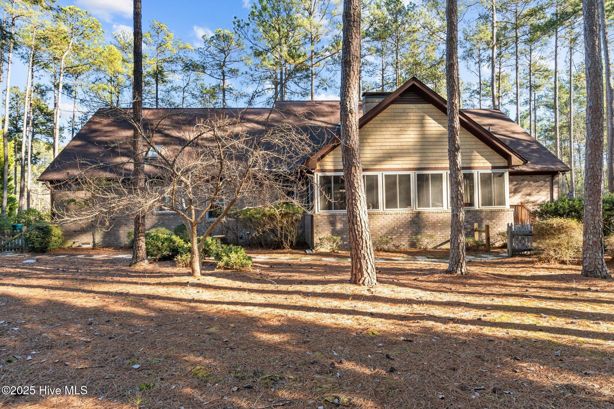 7 Brinyan Court Property Photo 4