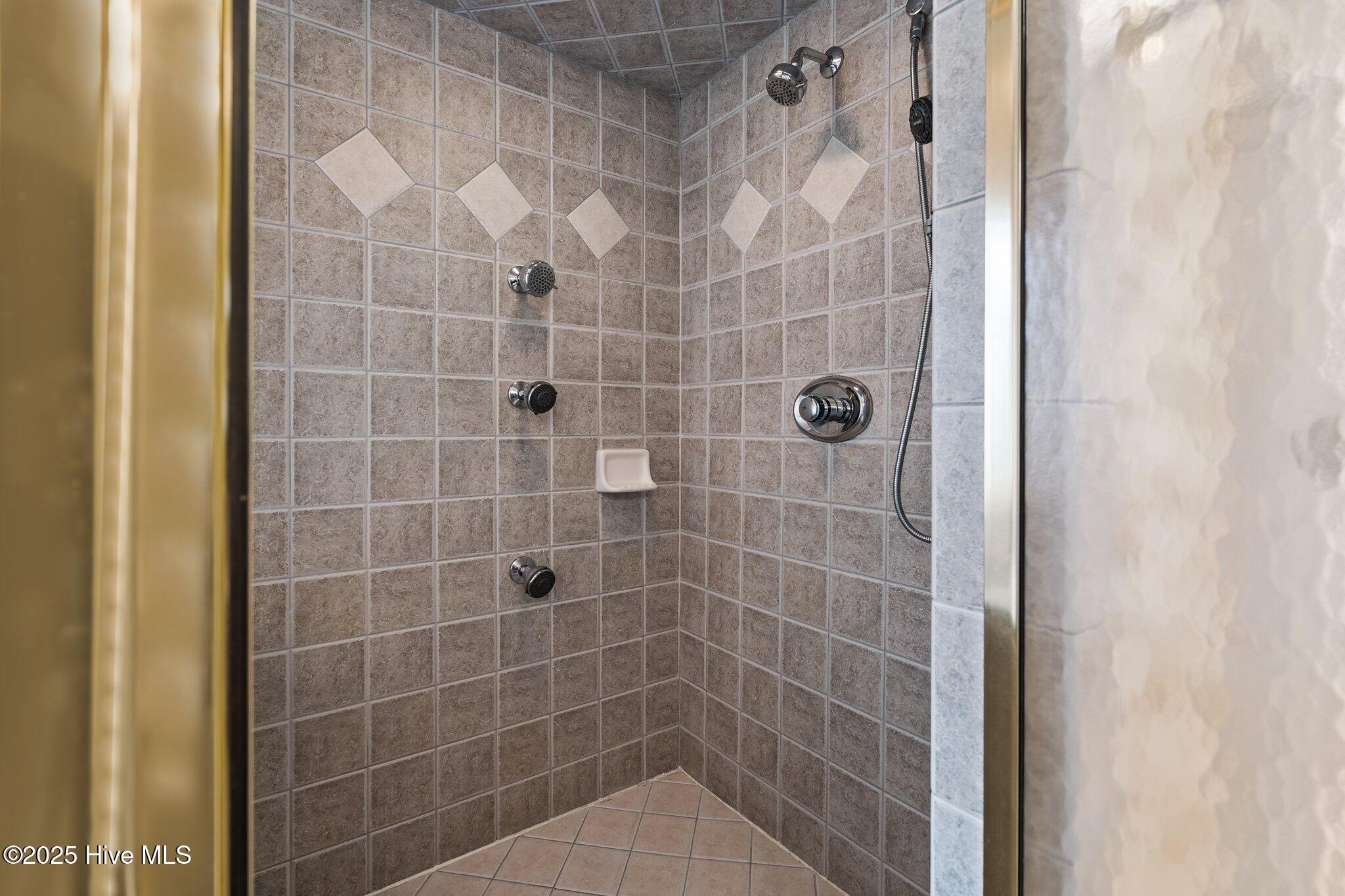 7 Brinyan Court Property Photo 21
