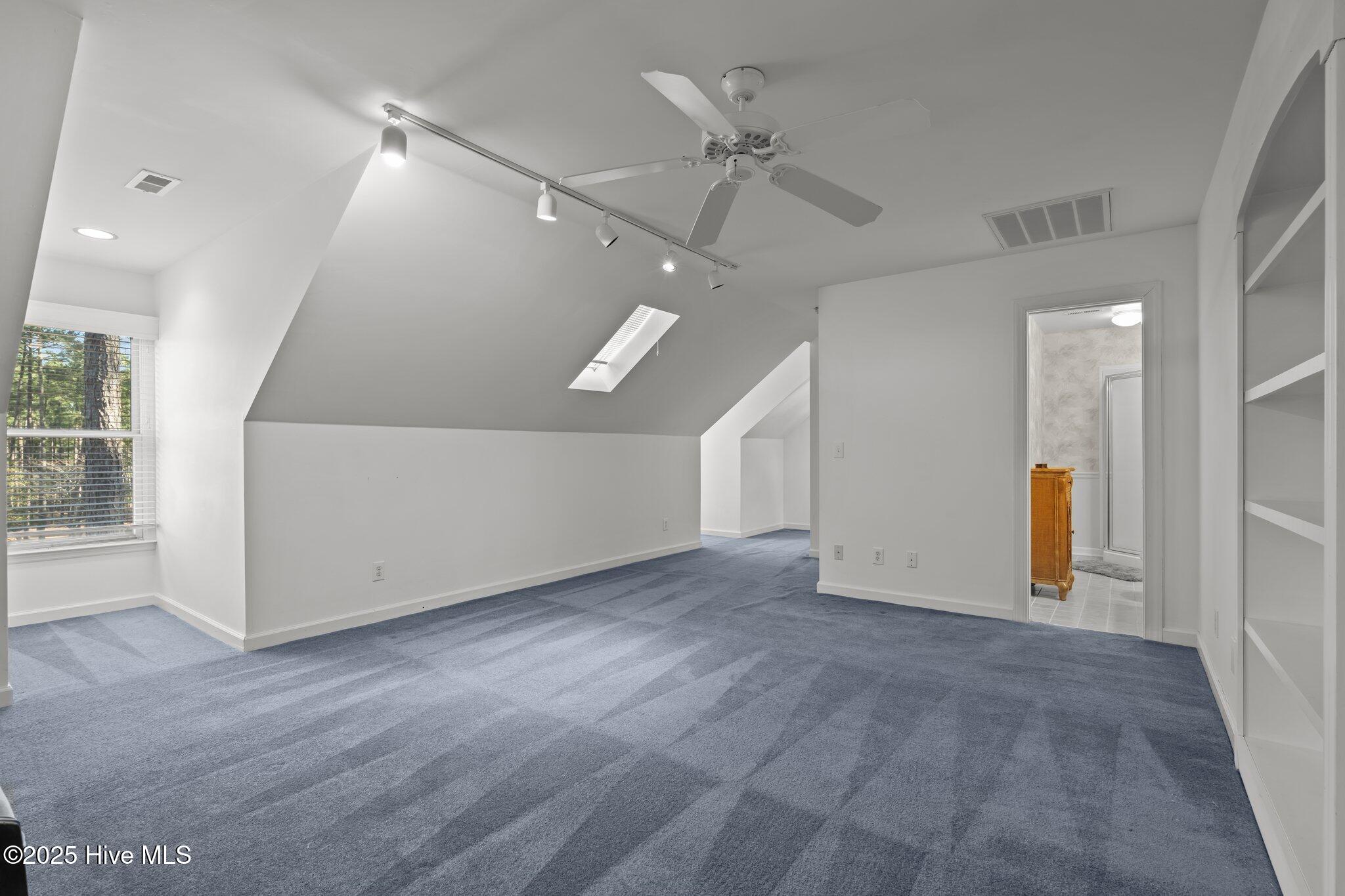 7 Brinyan Court Property Photo 25
